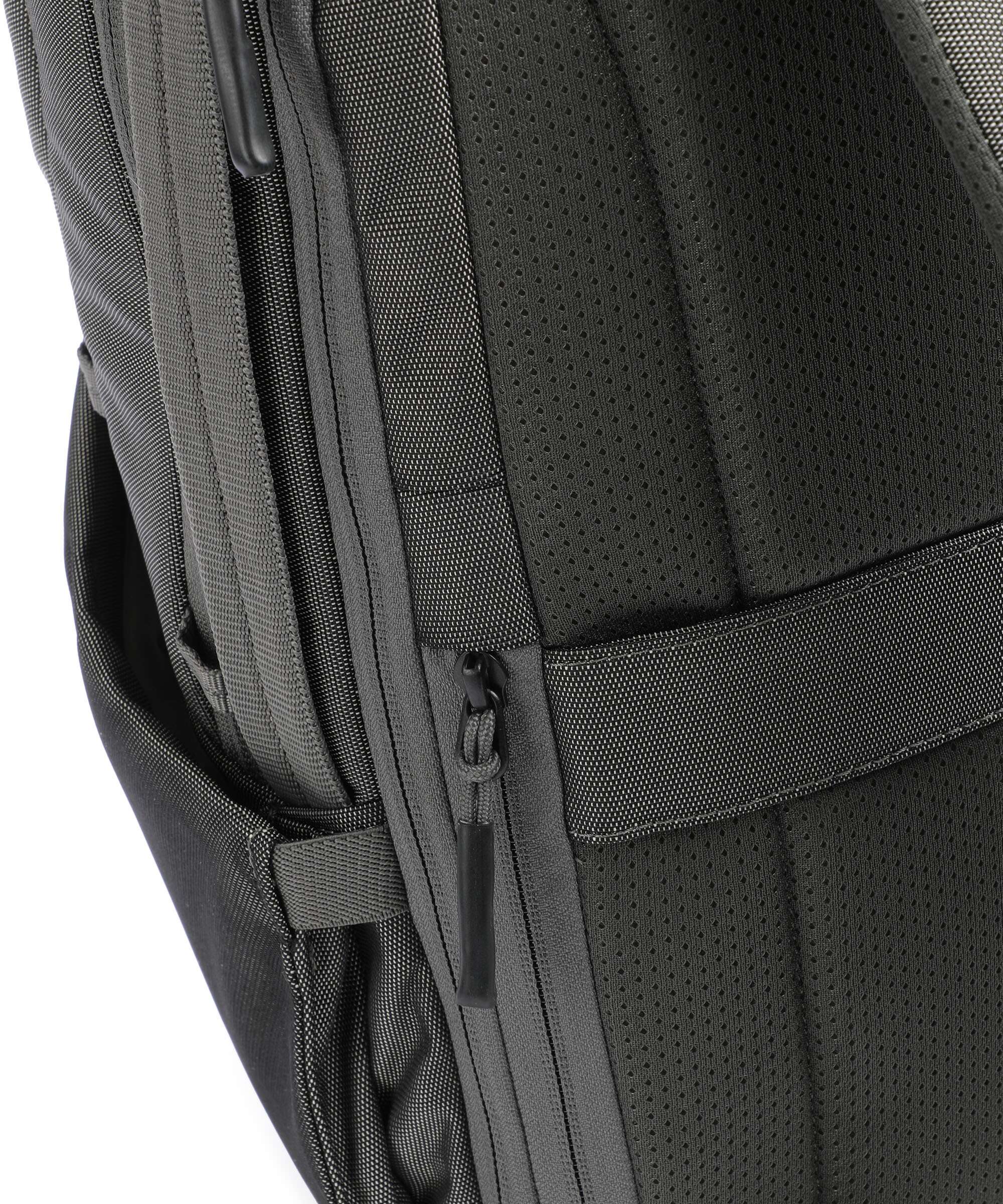 Thule Subterra 2 27 Backpack vetiver gray