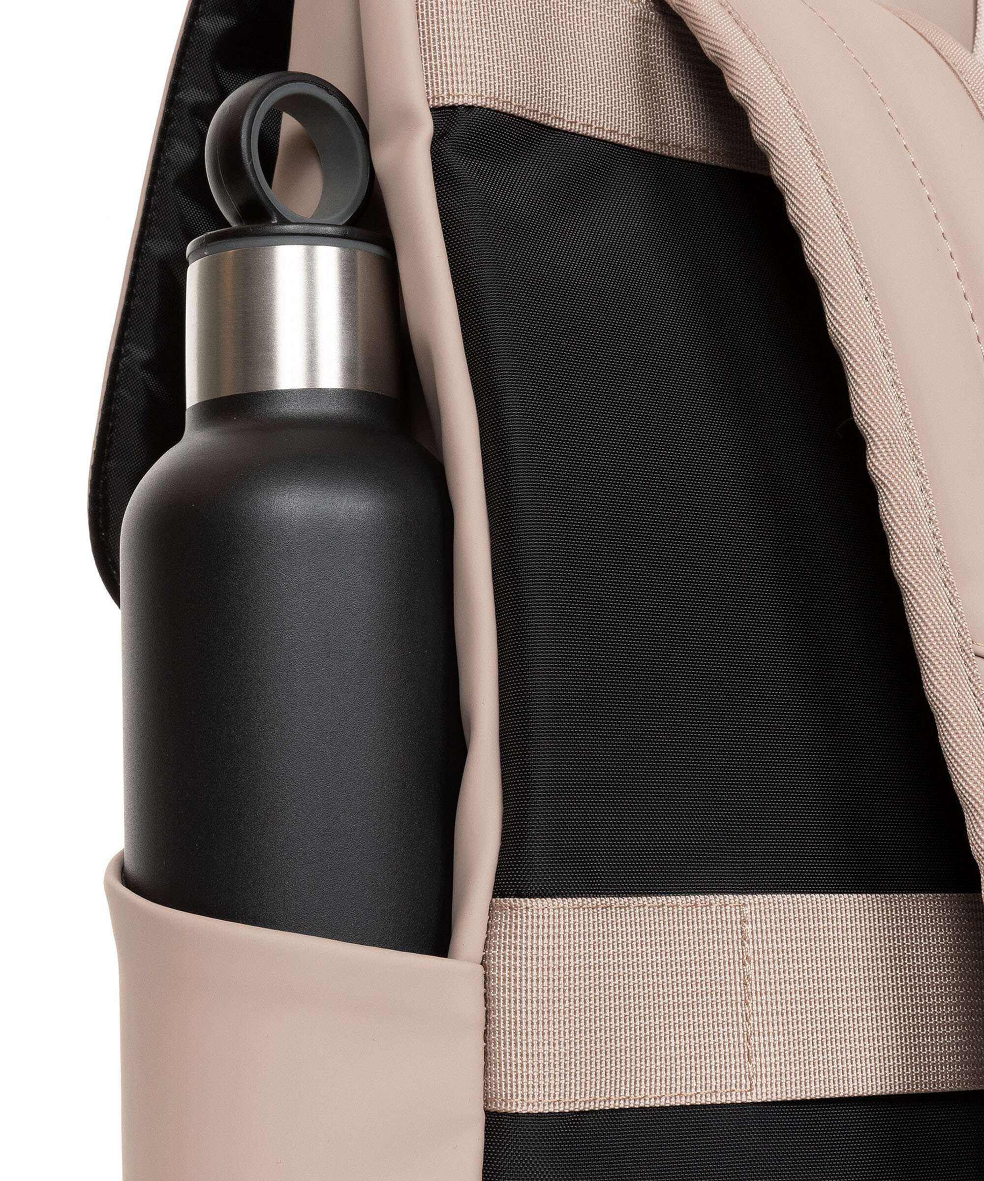 Eastpak Yarin Cnnct F Backpack matte sand