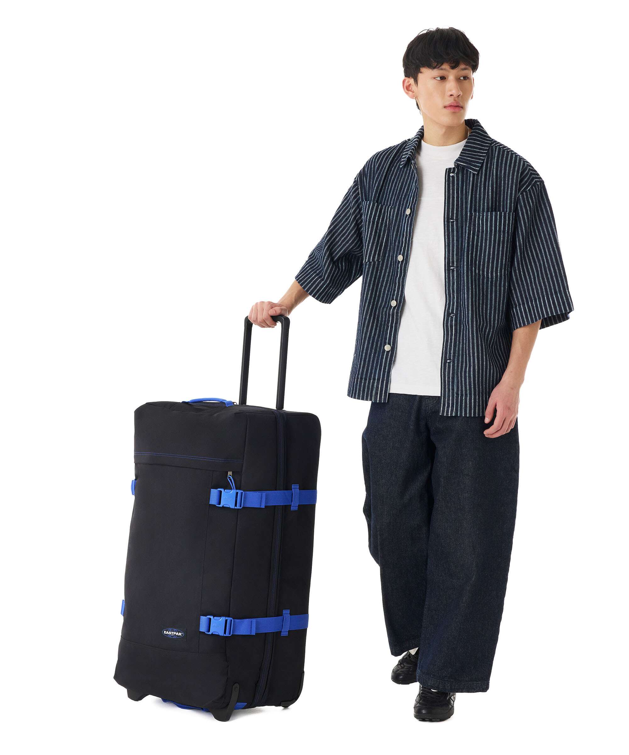 Eastpak Tranverz L Travel bag with wheels black/blue