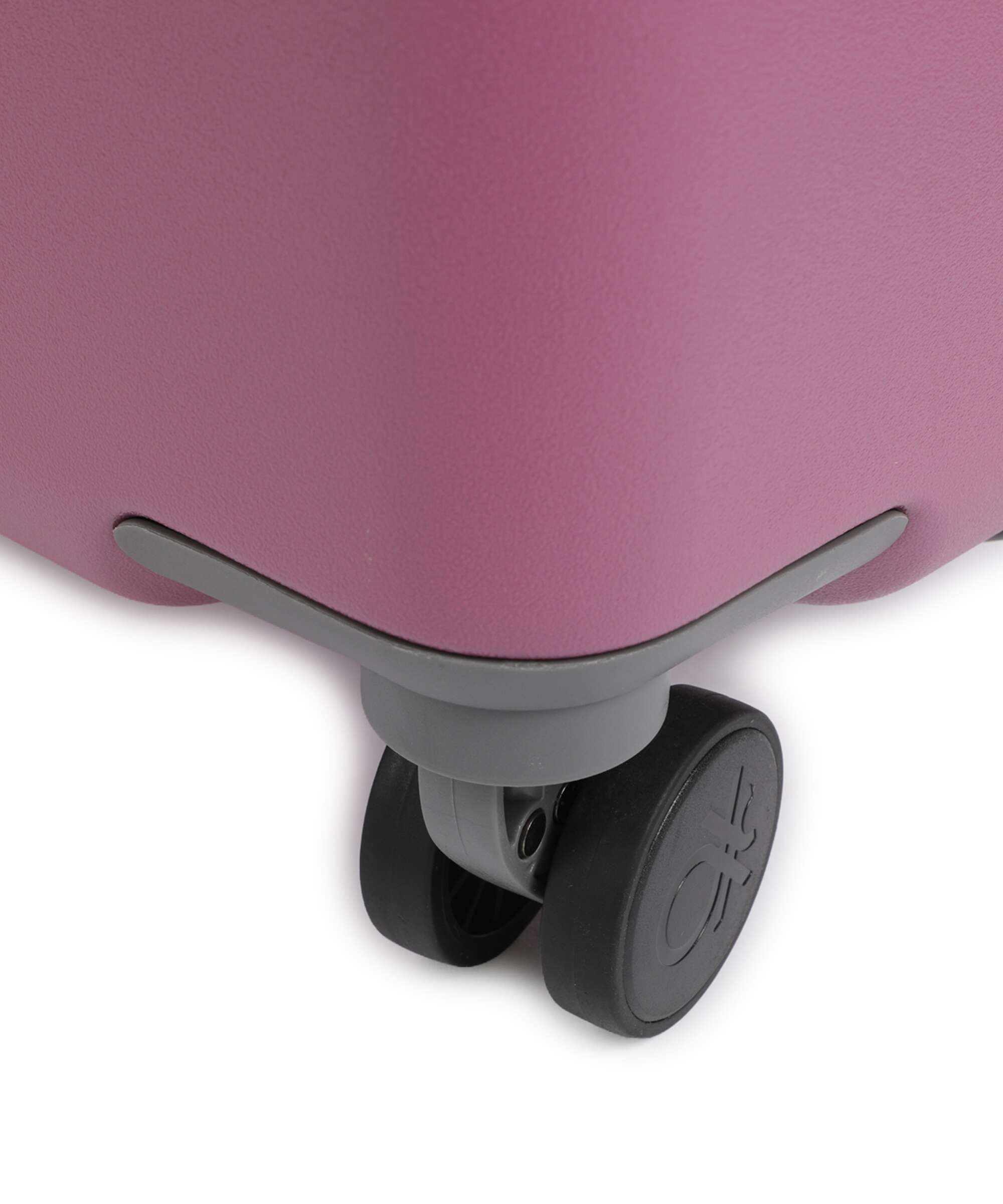 Delsey Paris x United Colors of Benetton UCB Hardside Spinner (4 wheels) pink