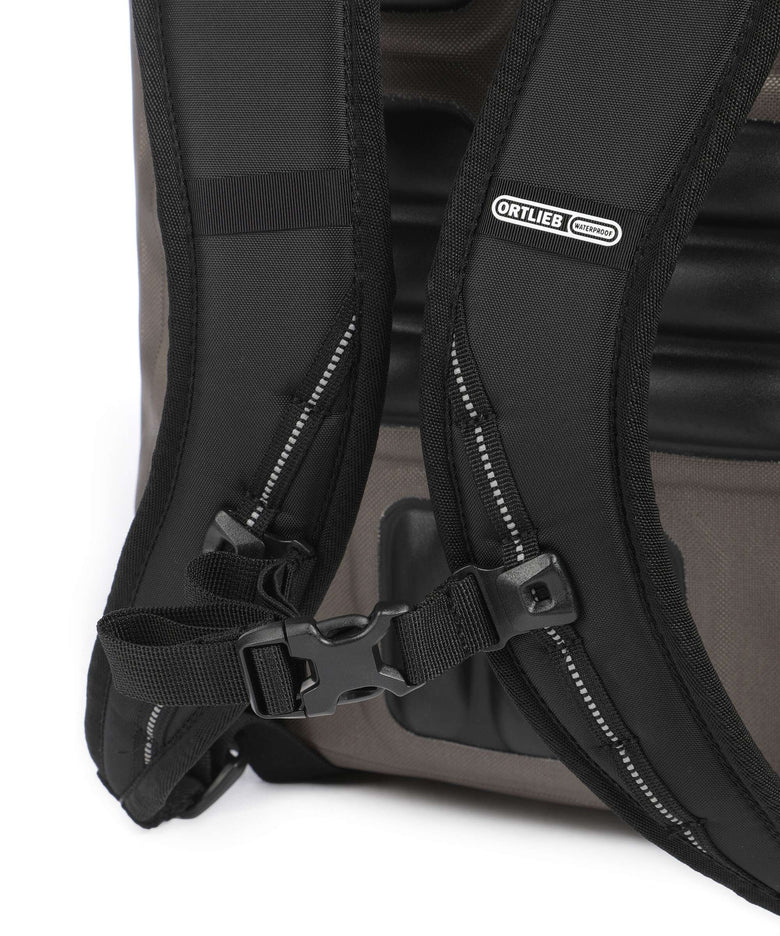 Ortlieb Vario QL2.1 Gepäcktasche 15″ Nylon dark sand
