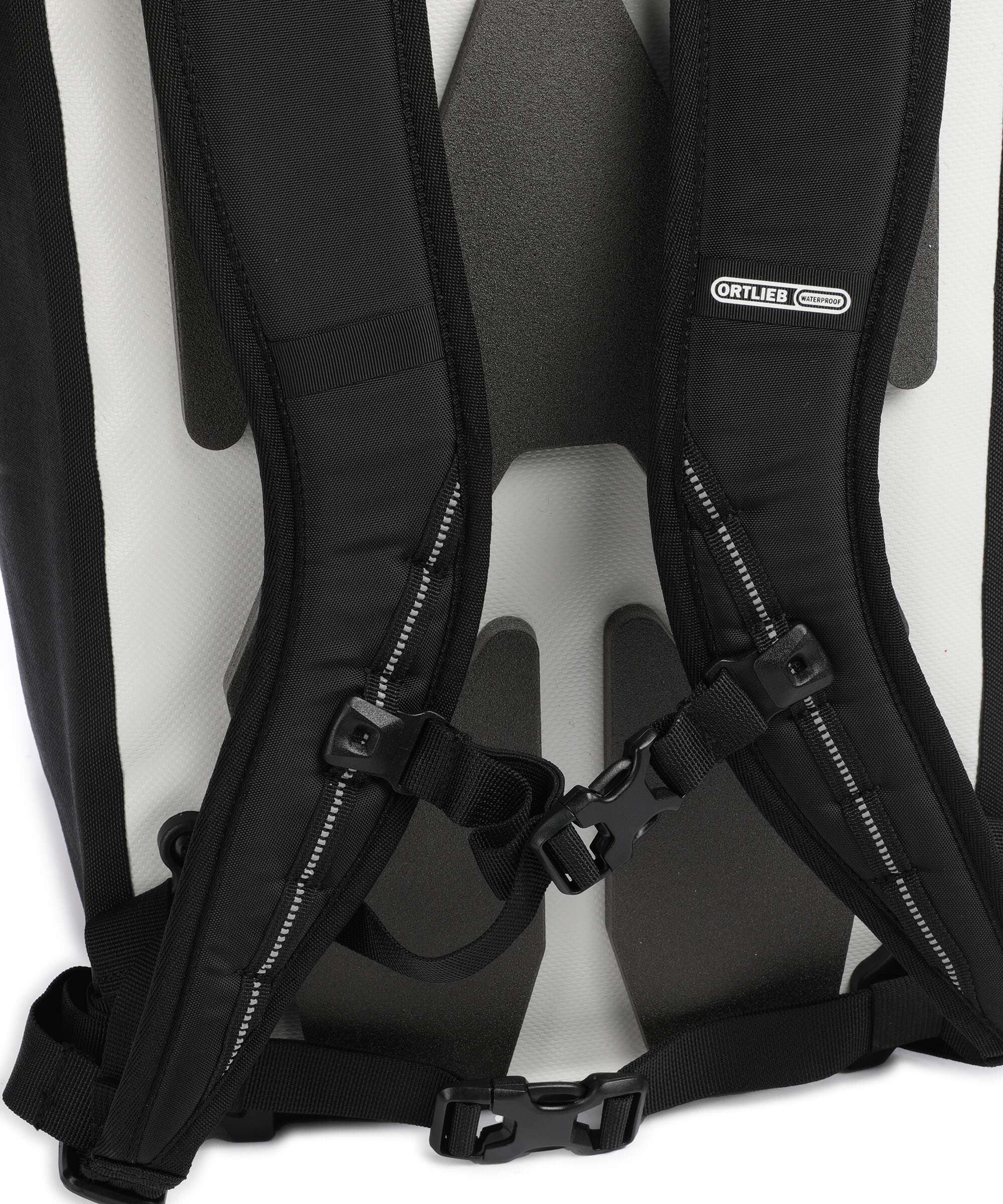 Ortlieb Velocity 23 Rucksack 13″ Nylon white/black