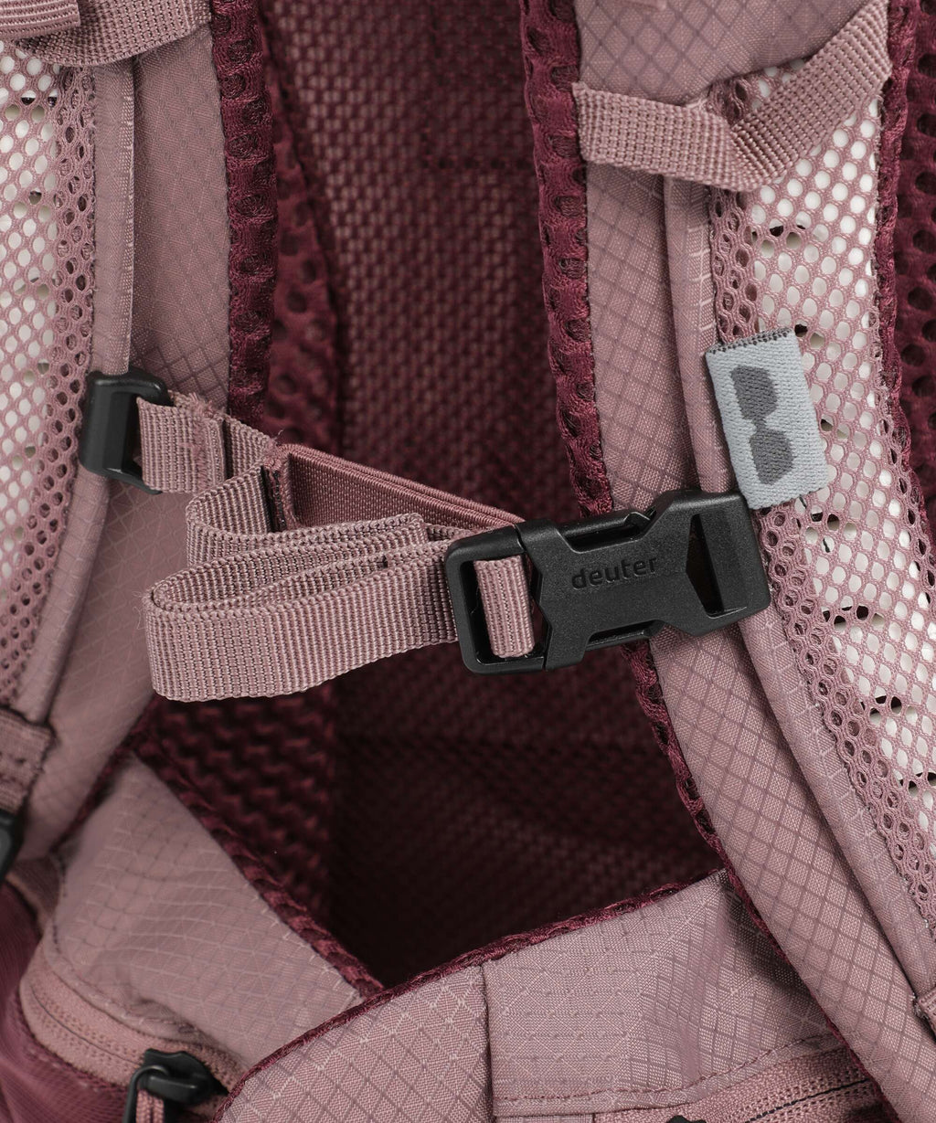 Deuter Futura 24 SL Hiking backpack cassis ashrose