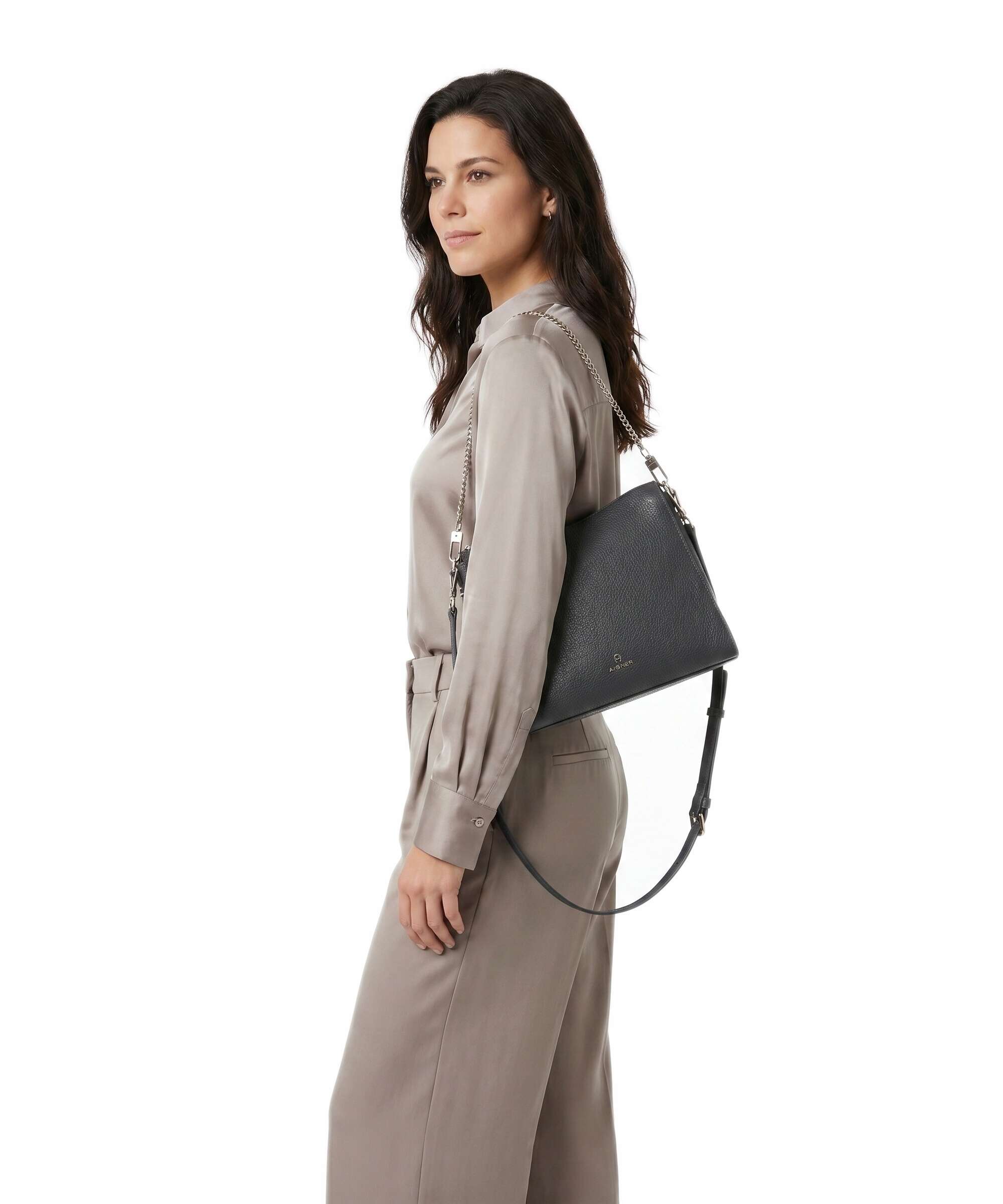 Aigner Ivy M Shoulder bag ink