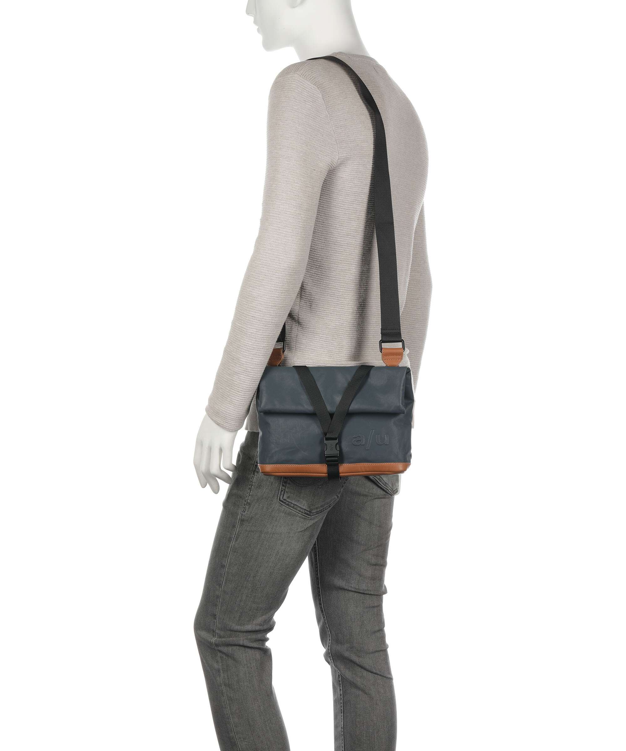 Aunts & Uncles Japan Yao Crossbody bag cosmic voi