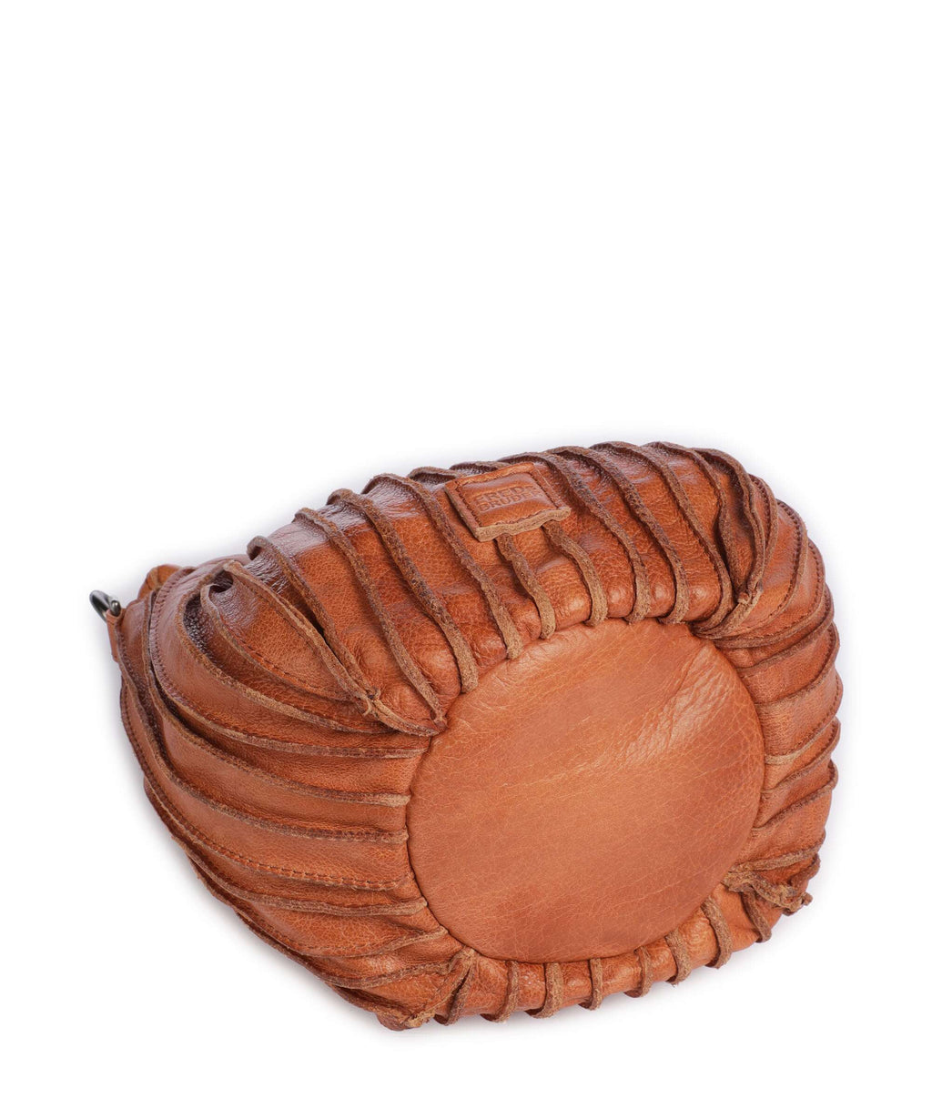 FredsBruder Say Hello Crossbody bag dark caramel