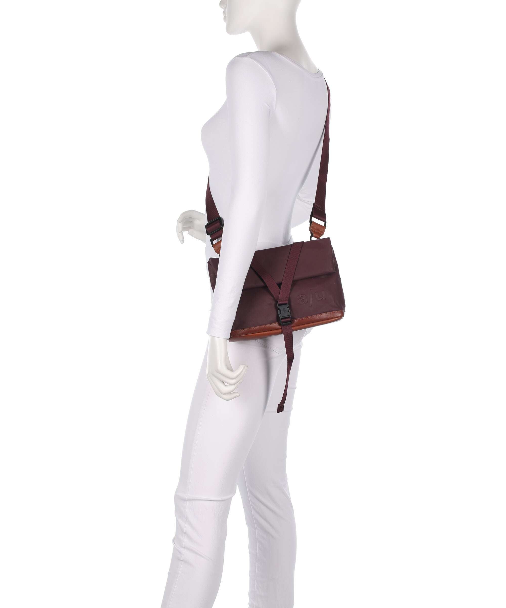 Aunts & Uncles Japan Yao Crossbody bag cherry laquer