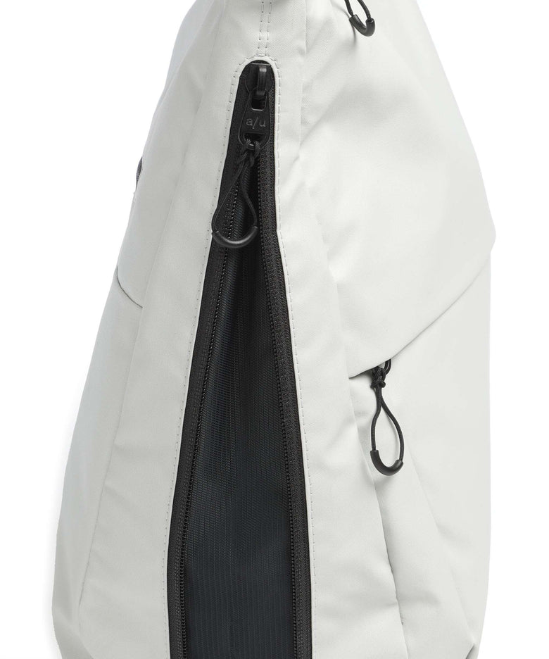 Aunts & Uncles Japan Lite Todori Hobo bag cloud nine