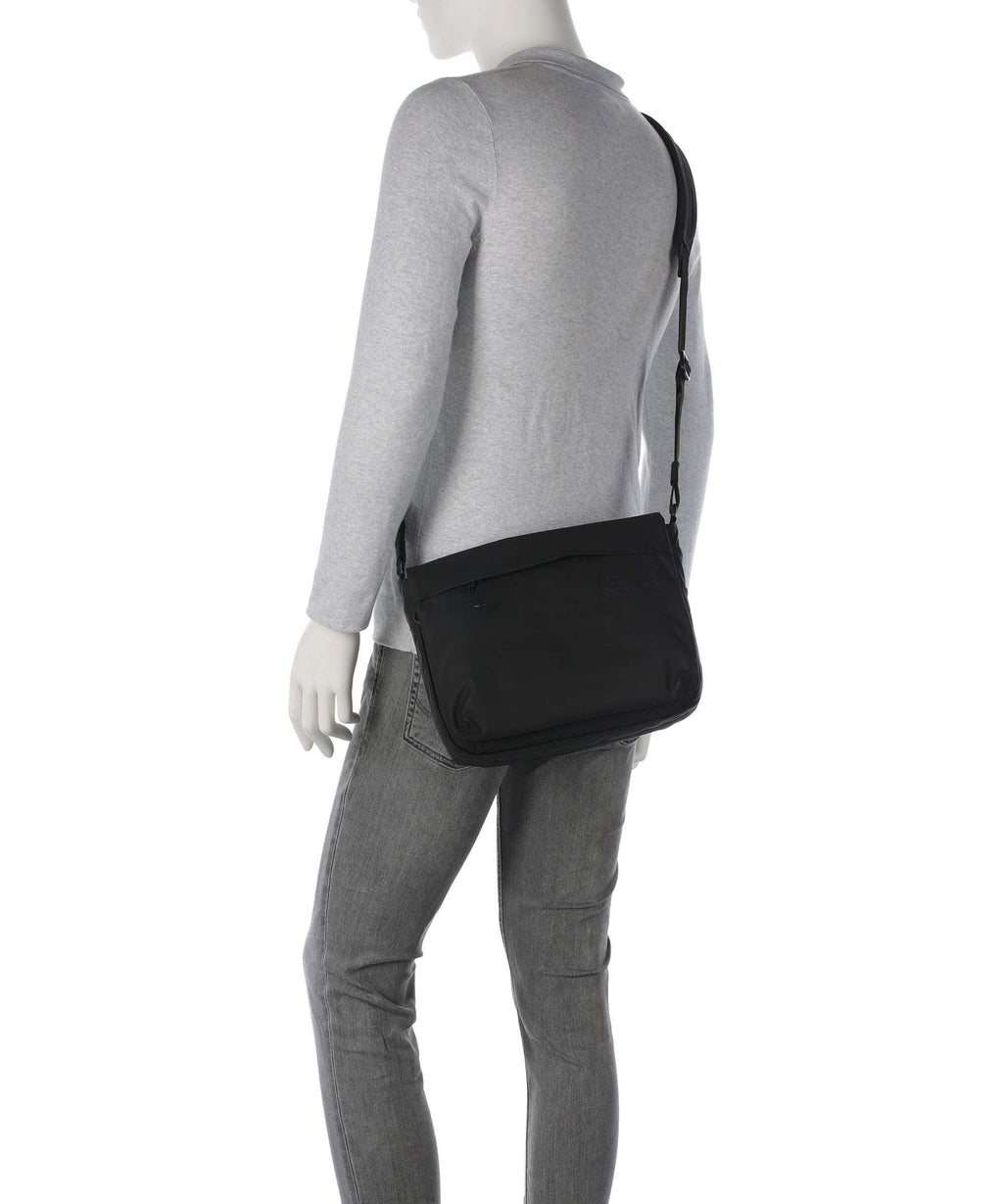 Aunts & Uncles Japan Lite Aoki Messenger bag black