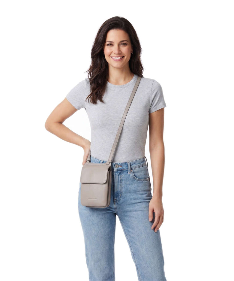 Aunts & Uncles Bohemian Vibes Tulip Phone bag taupe