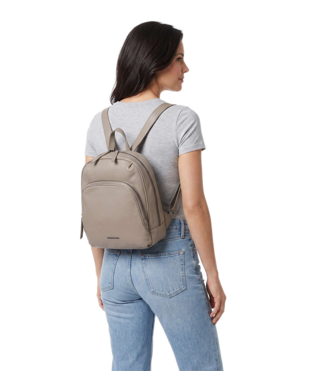 Aunts & Uncles Bohemian Vibes Coco Backpack taupe