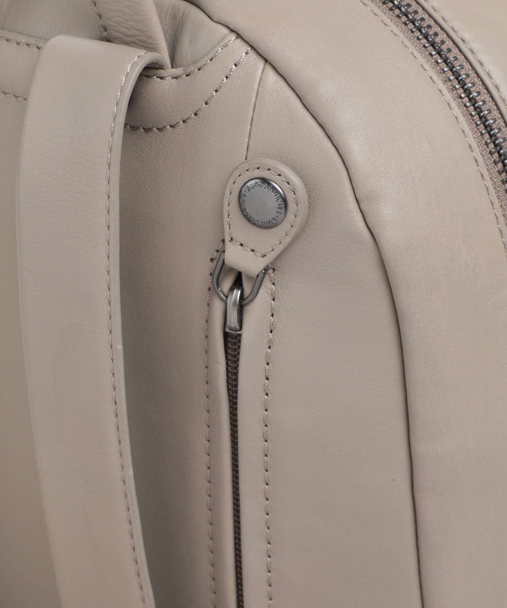 Aunts & Uncles Bohemian Vibes Coco Backpack taupe