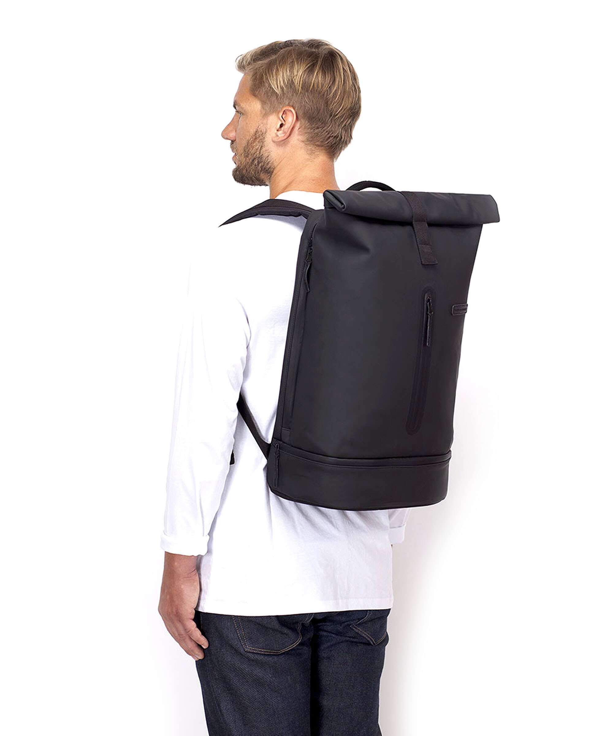 Ucon Acrobatics Lotus Hajo Pro Rolltop backpack black