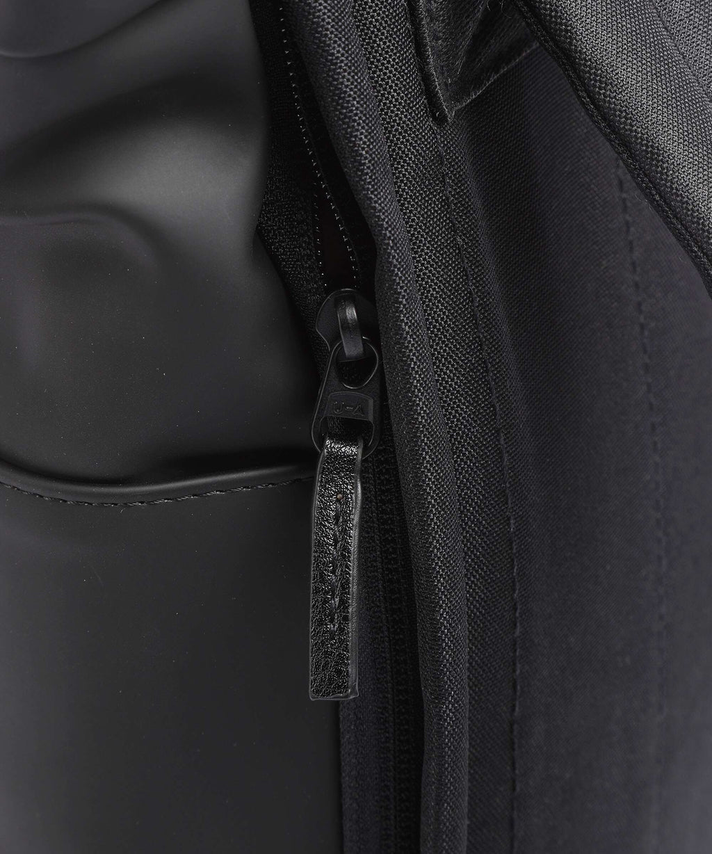 Ucon Acrobatics Lotus Hajo Macro Rolltop backpack black