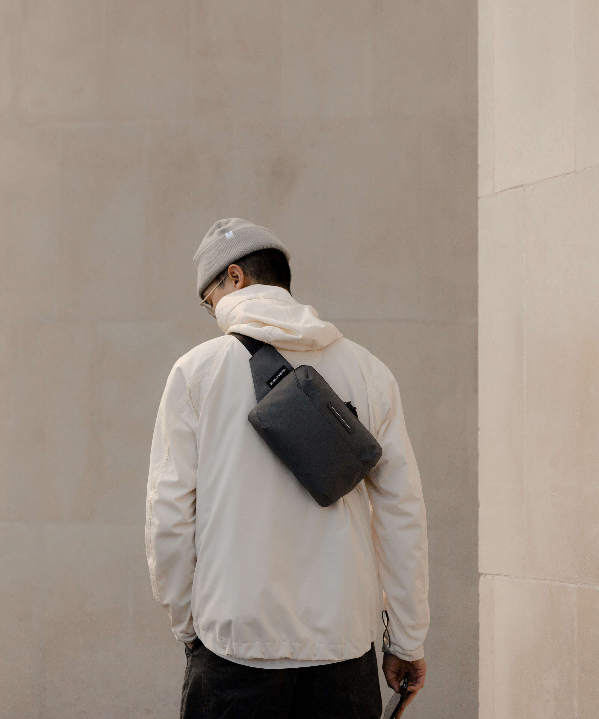 Horizn Studios Gion M Belt bag all black