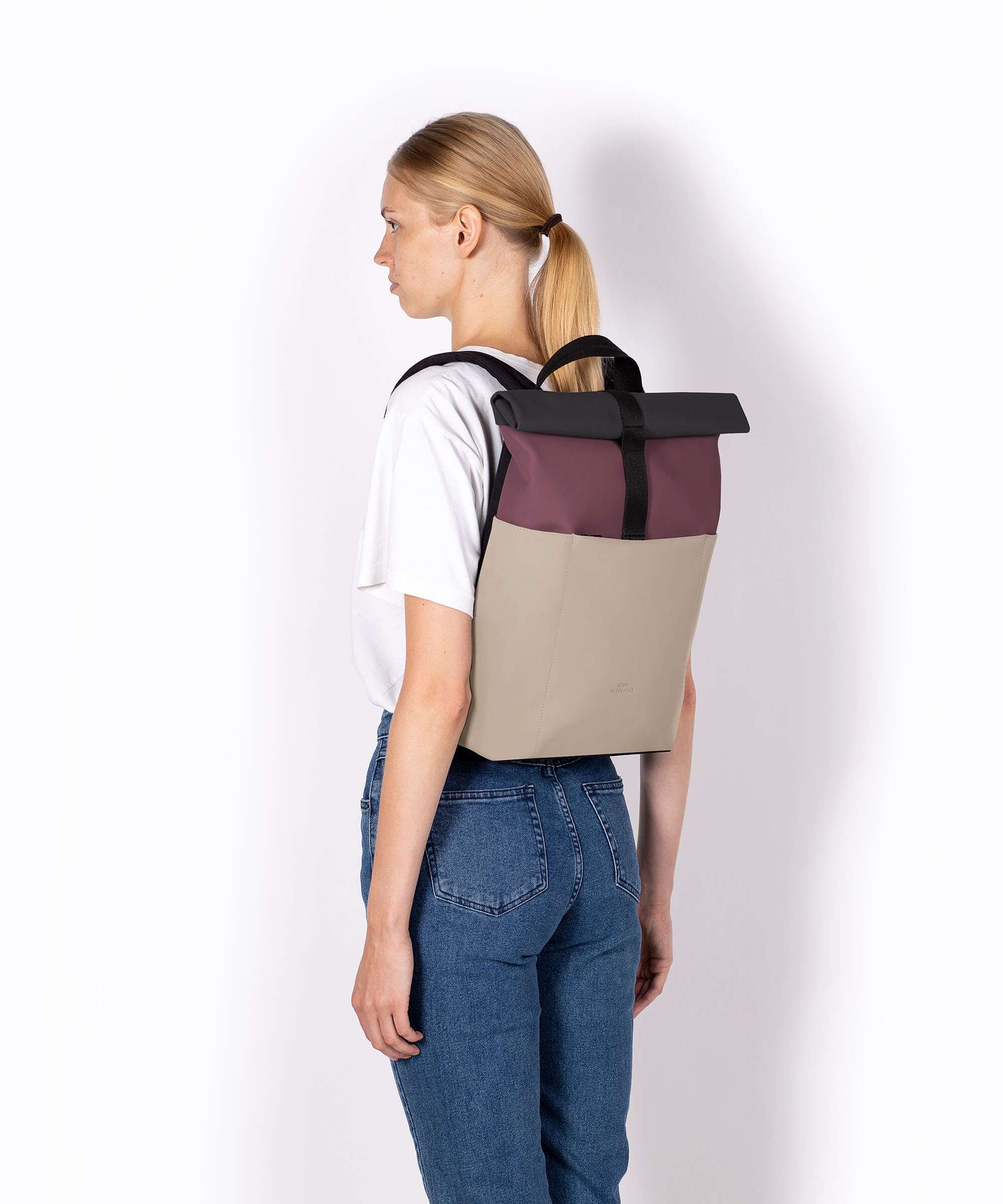 Ucon Acrobatics Aloe Hajo Mini Rolltop backpack sand/black