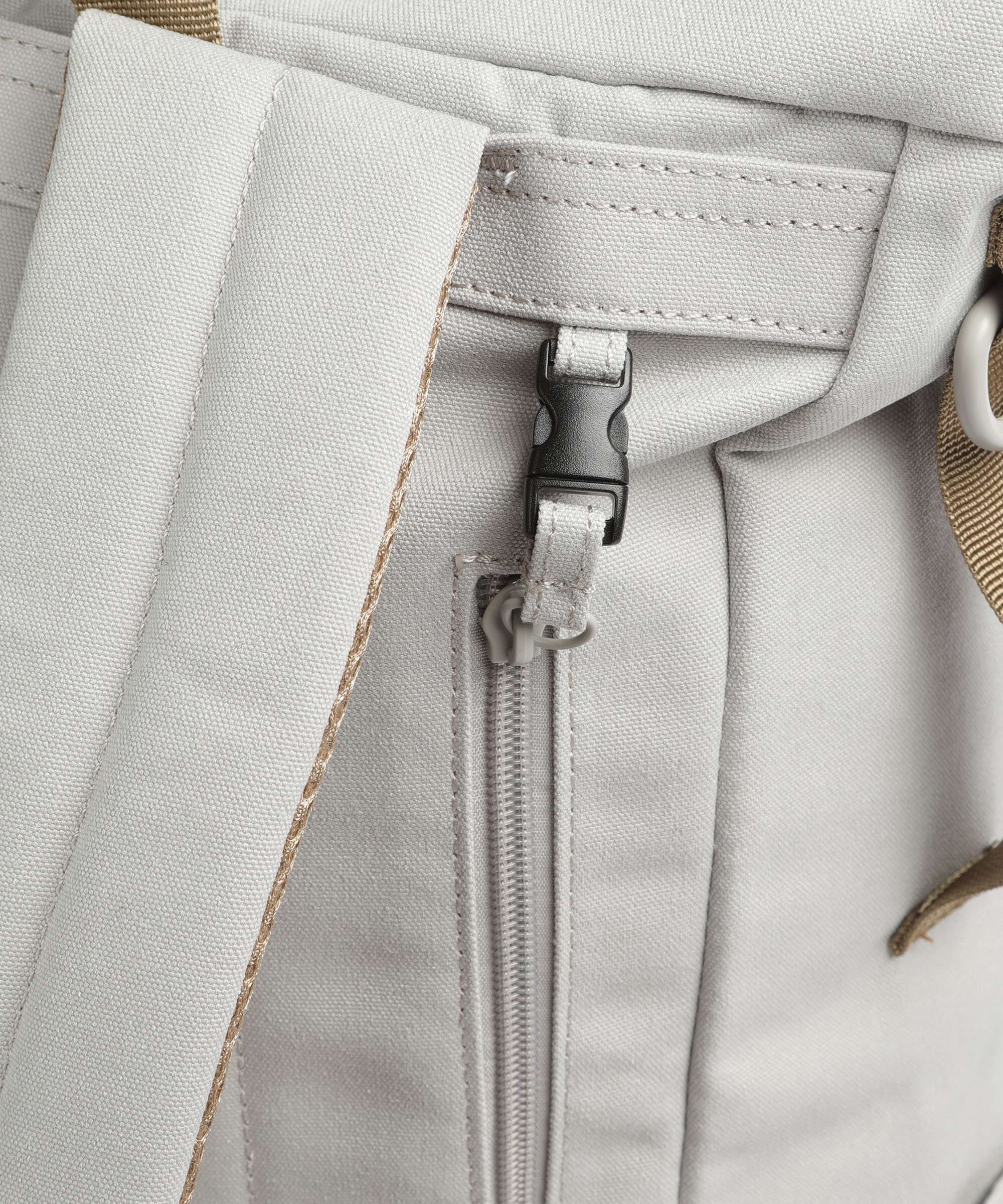 Doughnut Mediative Jetpack Rolltop backpack sand 