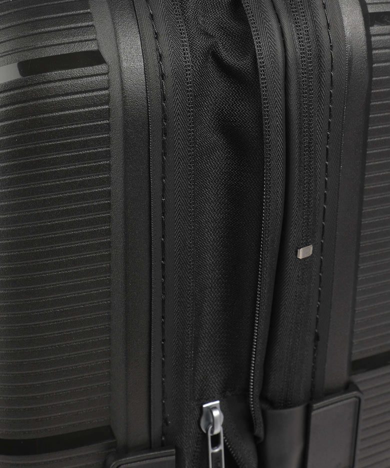 American Tourister Starvibe Spinner (4 wheels) black