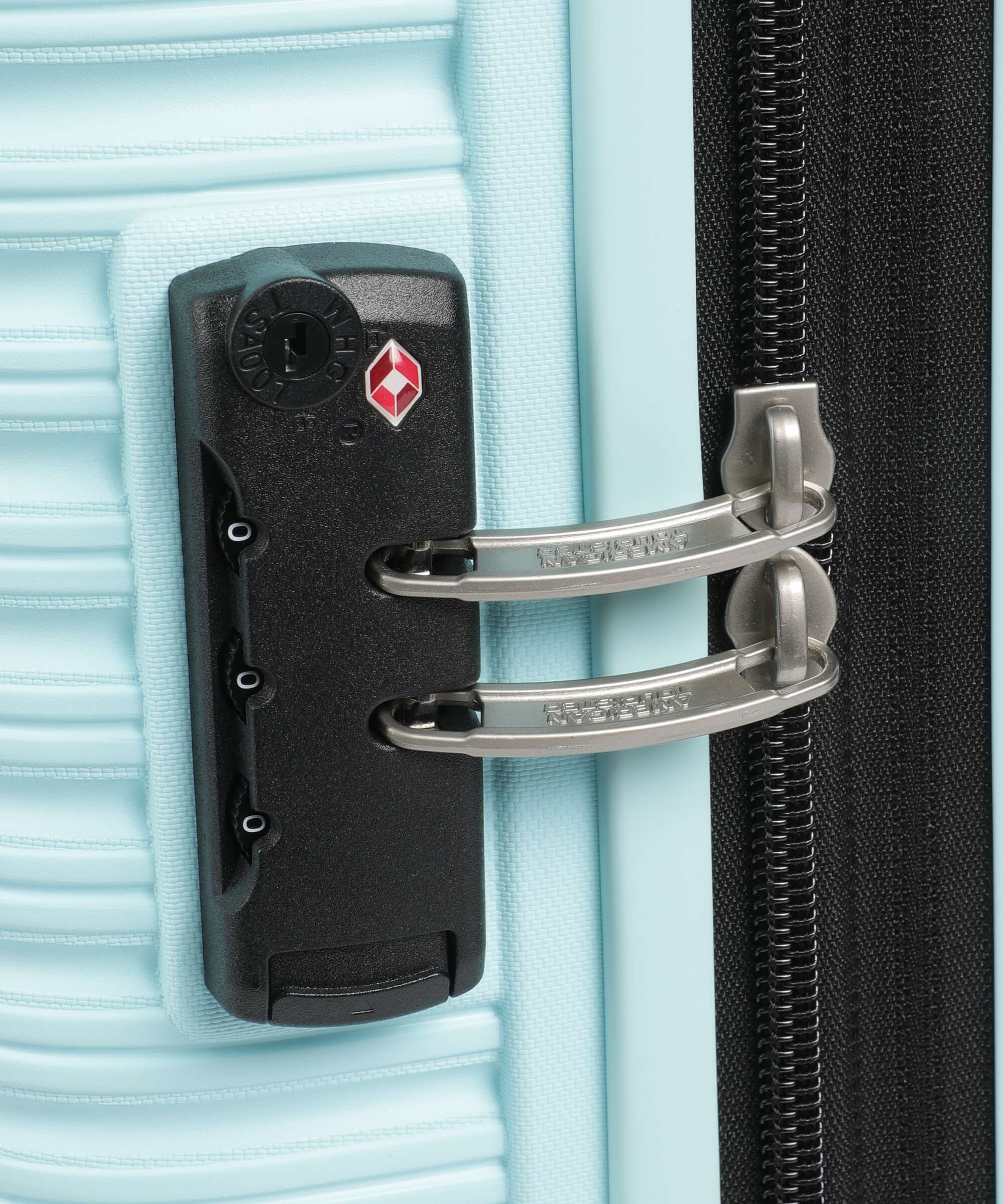 American Tourister Liftoff Spinner (4 wheels) summer blue