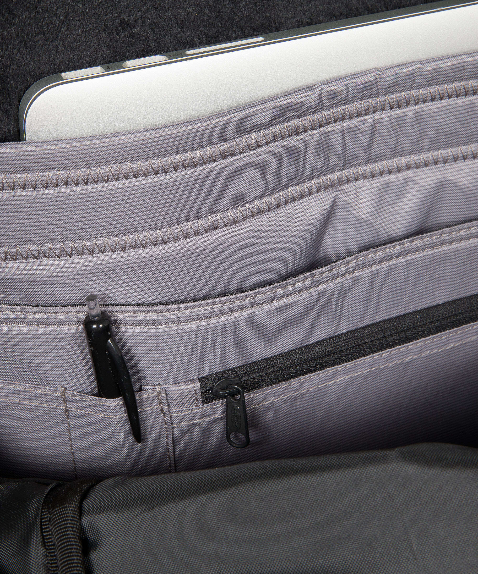 Eastpak CNNCT Tecum M Backpack coast