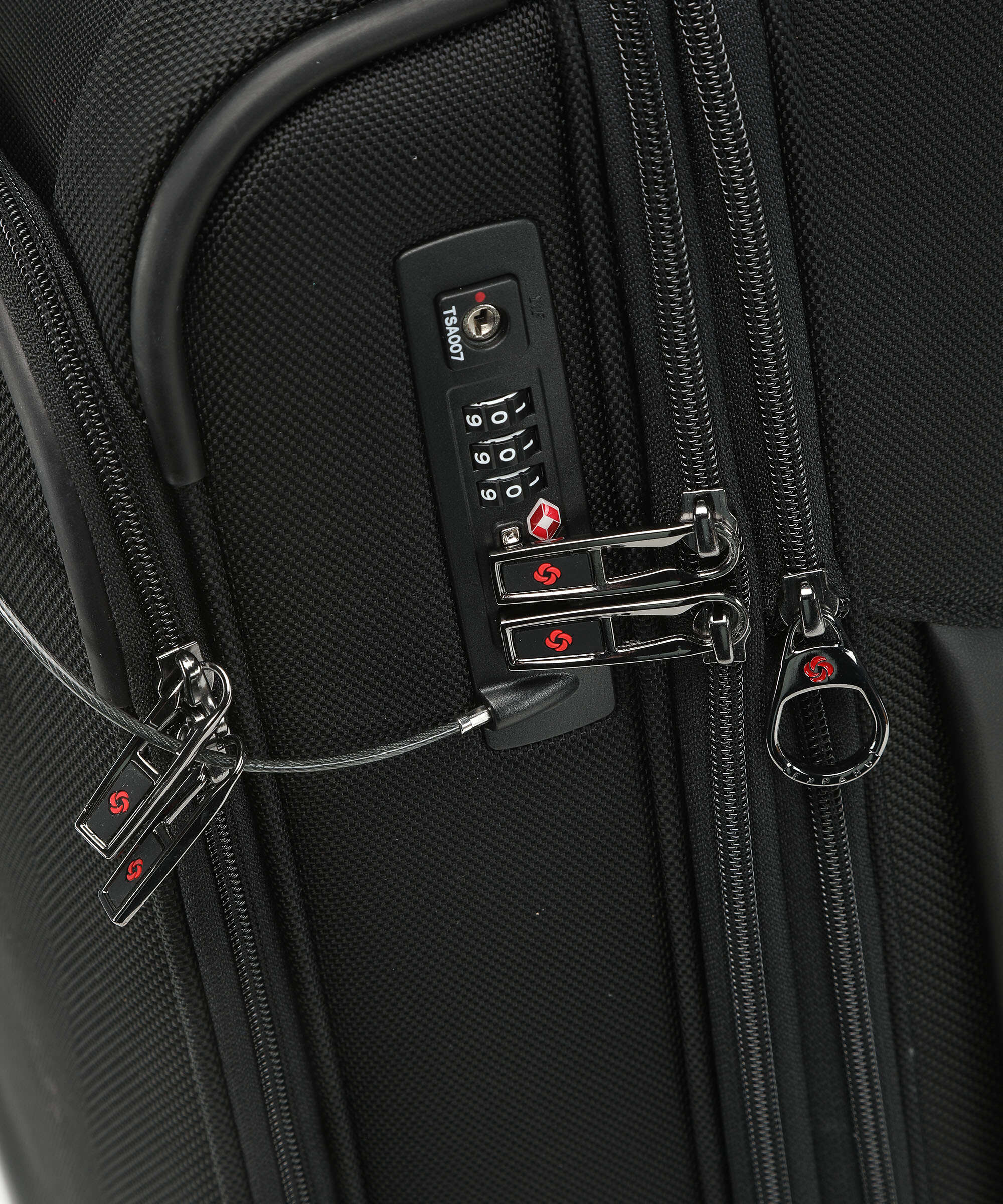 Samsonite Pro-Dlx 5 Spinner (4 wheels) black