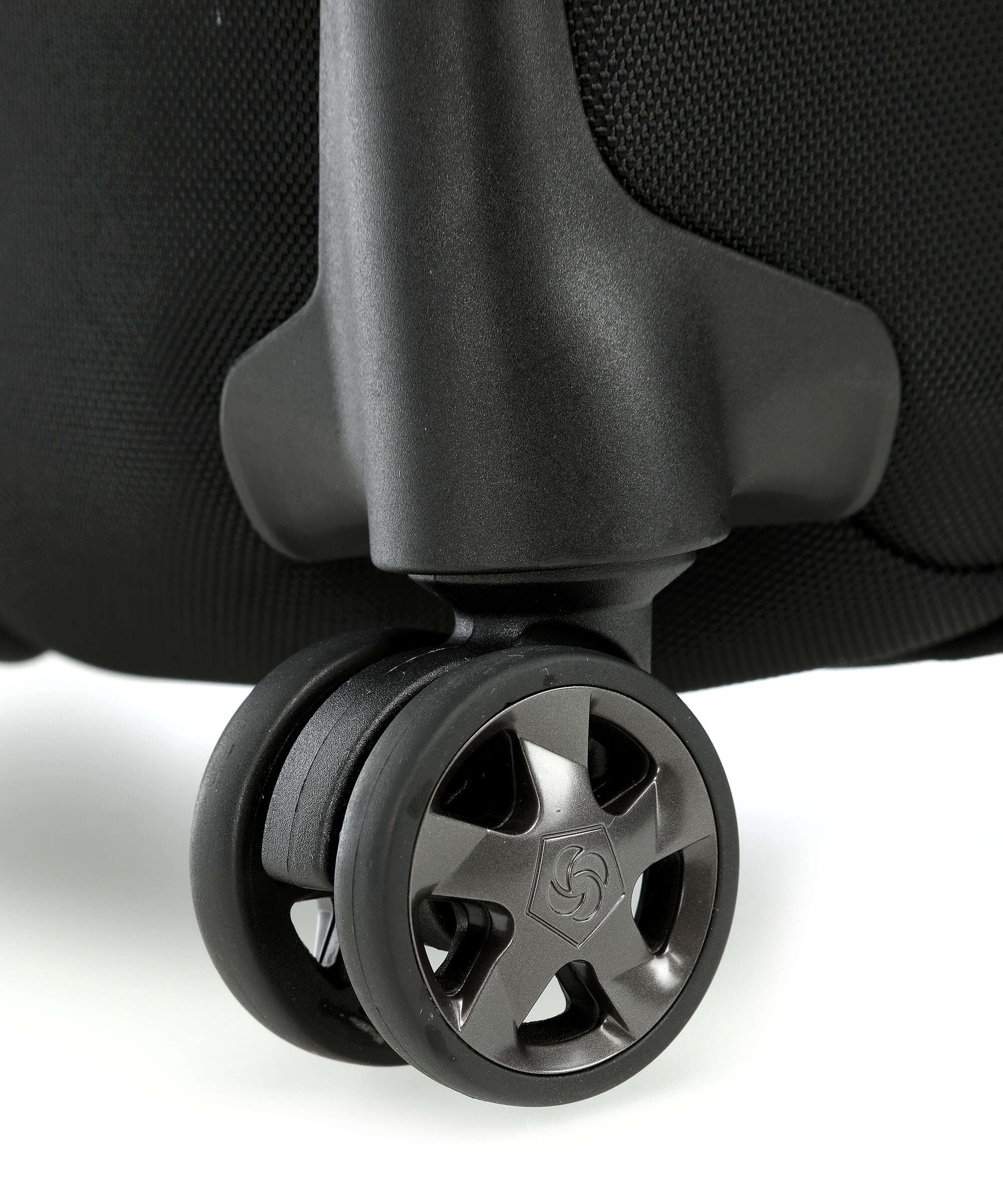 Samsonite Pro-Dlx 5 Spinner (4 wheels) black