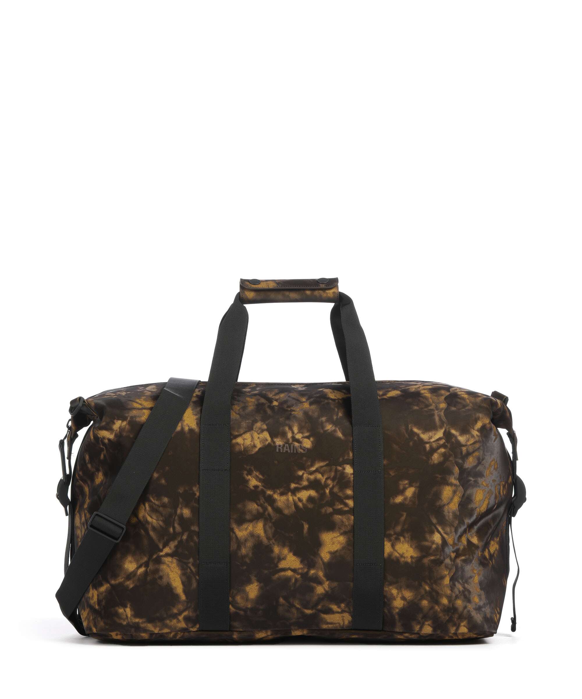 Rains Hilo Weekend bag muddy