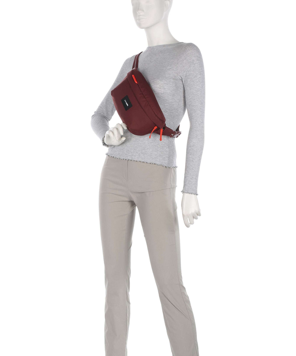 Pacsafe Go Belt bag garnet red