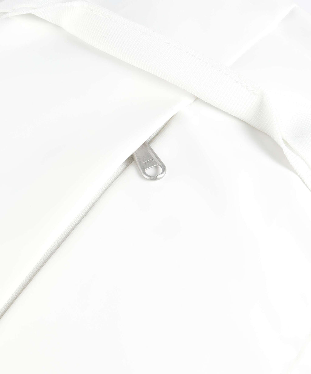 Db Essential 40 Backpack white out