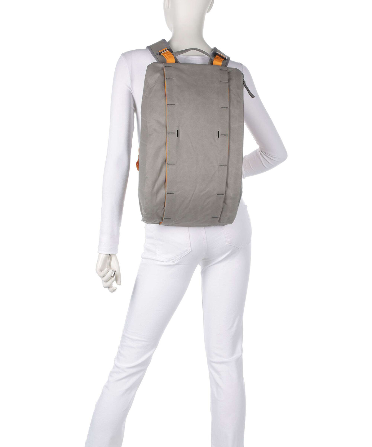 Db Hugger 15 Backpack sand grey