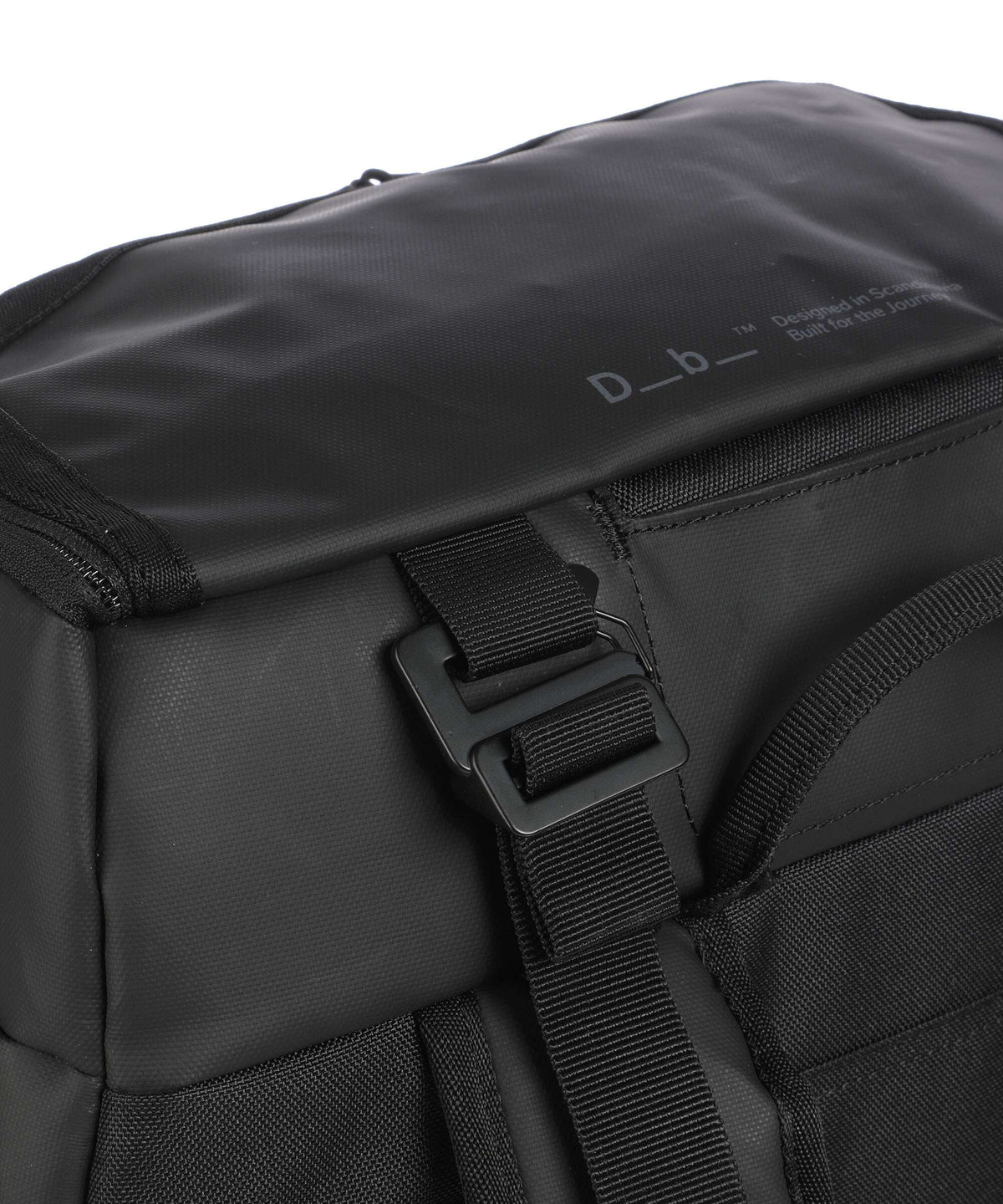 Db Hugger 45 Travel backpack black out