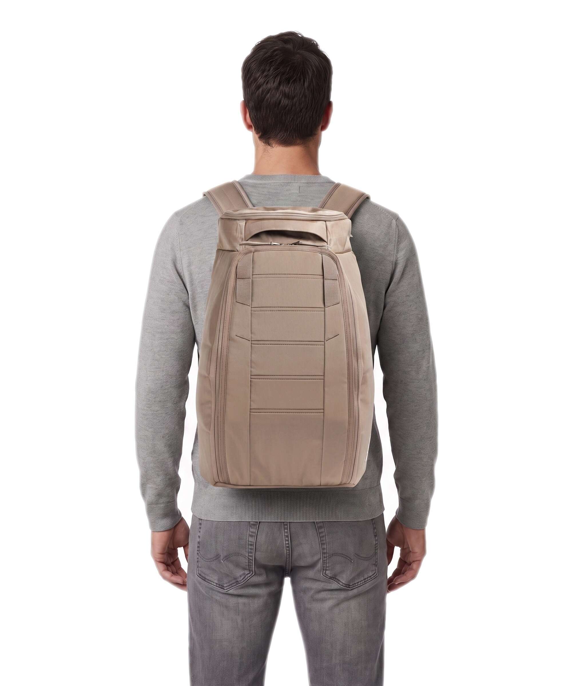 Db Hugger 25 Backpack affogato brown