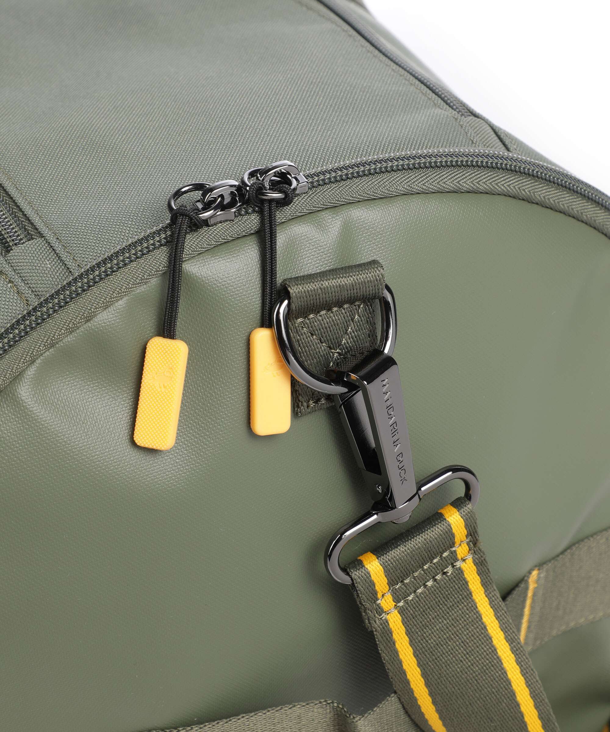 Mandarina Duck Smart Duck Weekend bag pine green