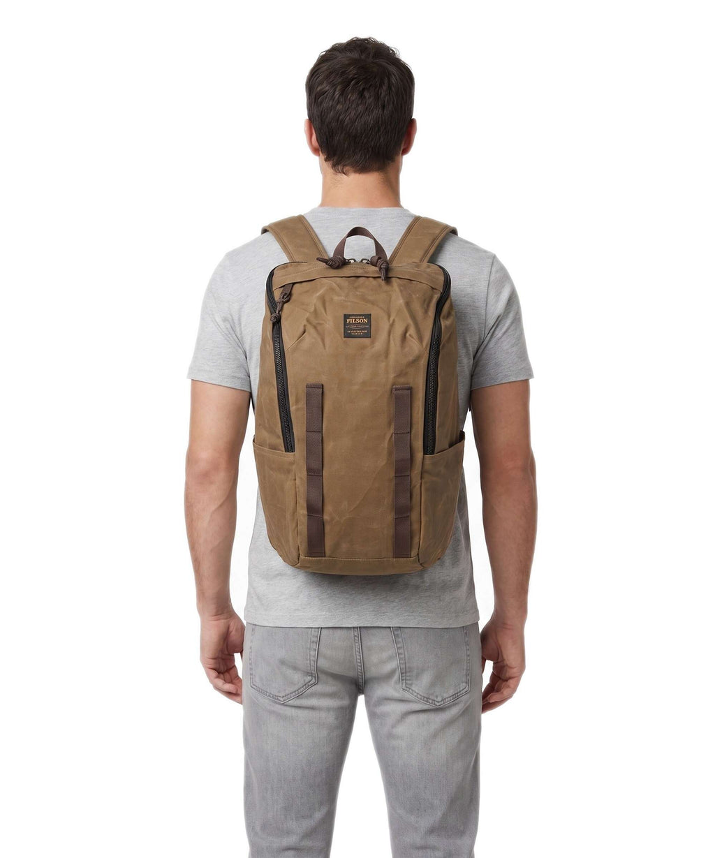 Filson Trapper Creek Backpack dark tan