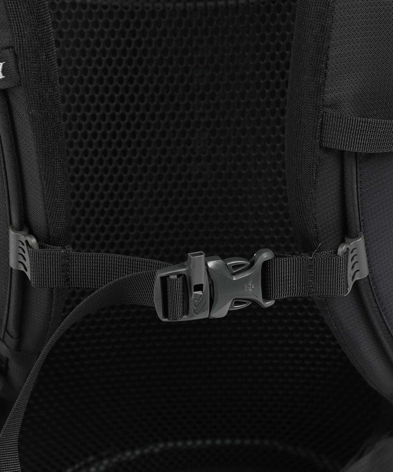 Osprey Farpoint Trek 55 Trekking backpack black