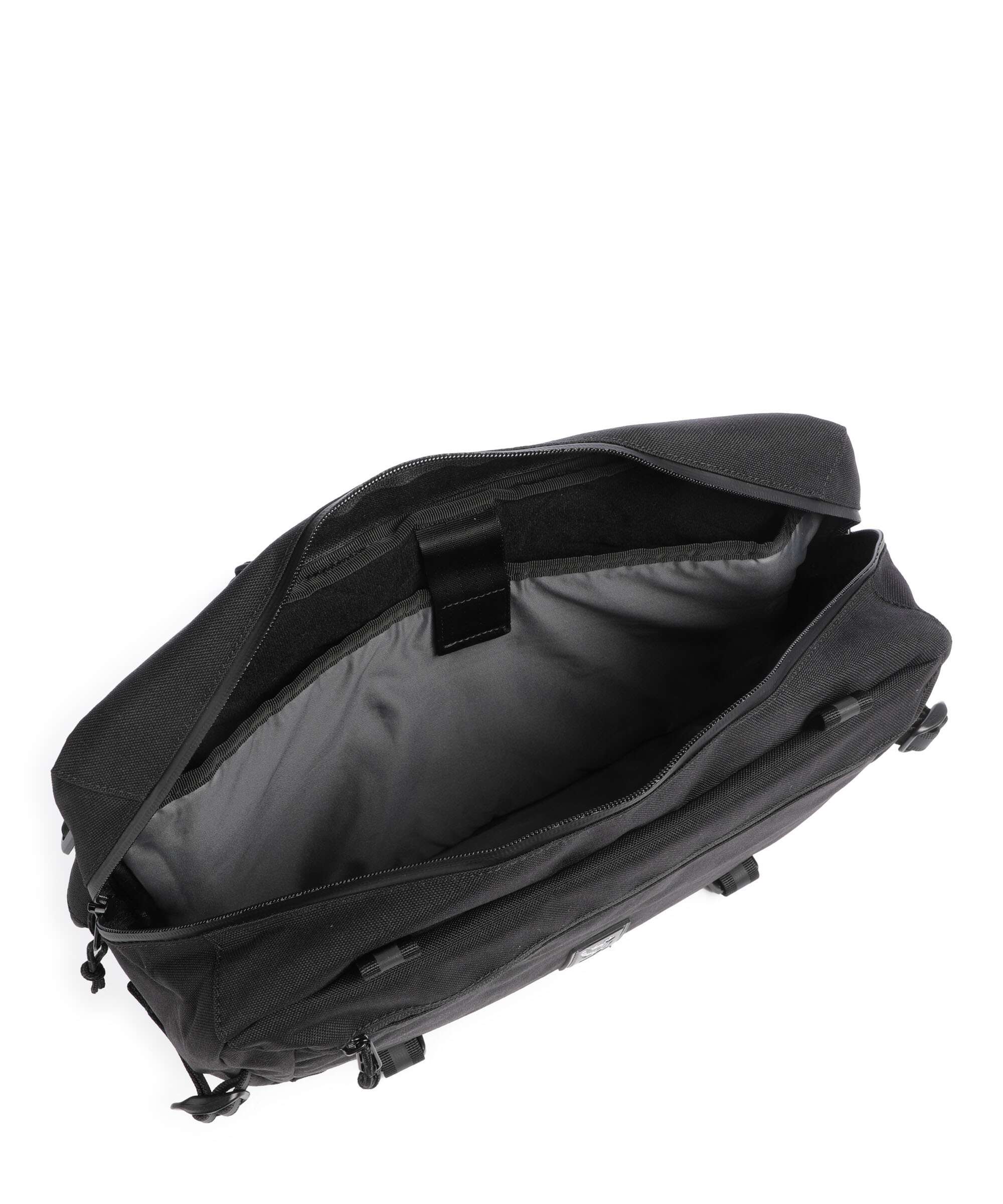 Chrome Kadet Max Messenger bag black