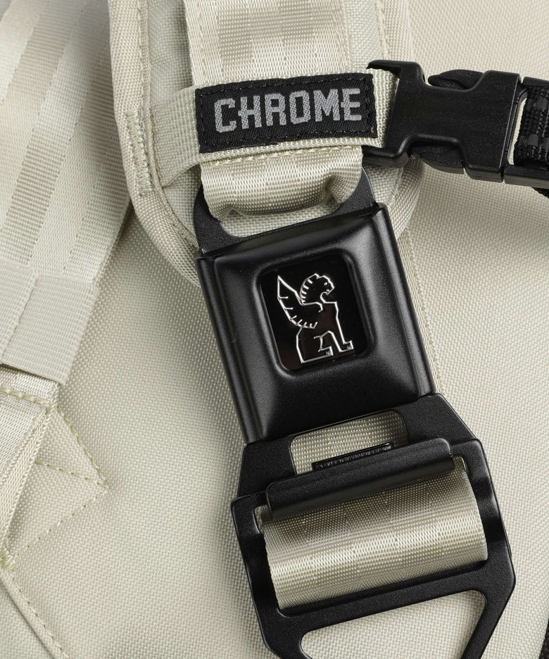 Chrome Kadet Crossbody bag sandstone