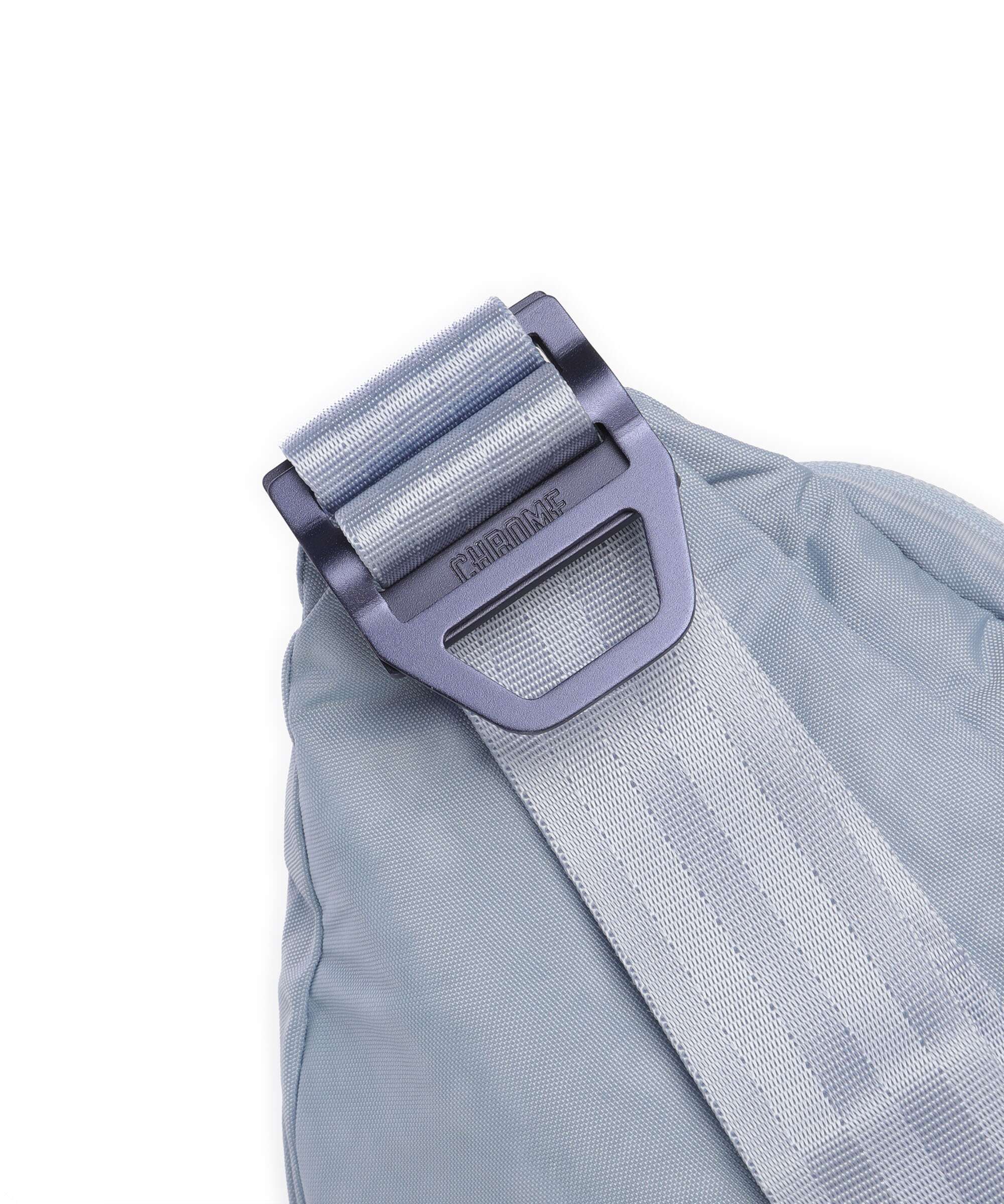 Chrome District Collection Sabin 6 Belt bag ice shadow