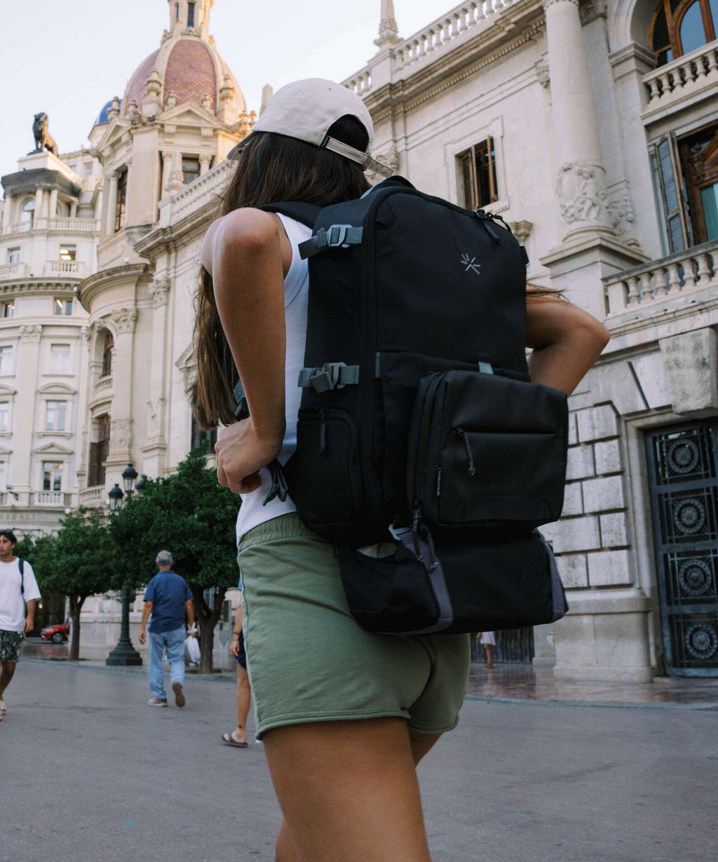 Tropicfeel Nest Travel backpack core black