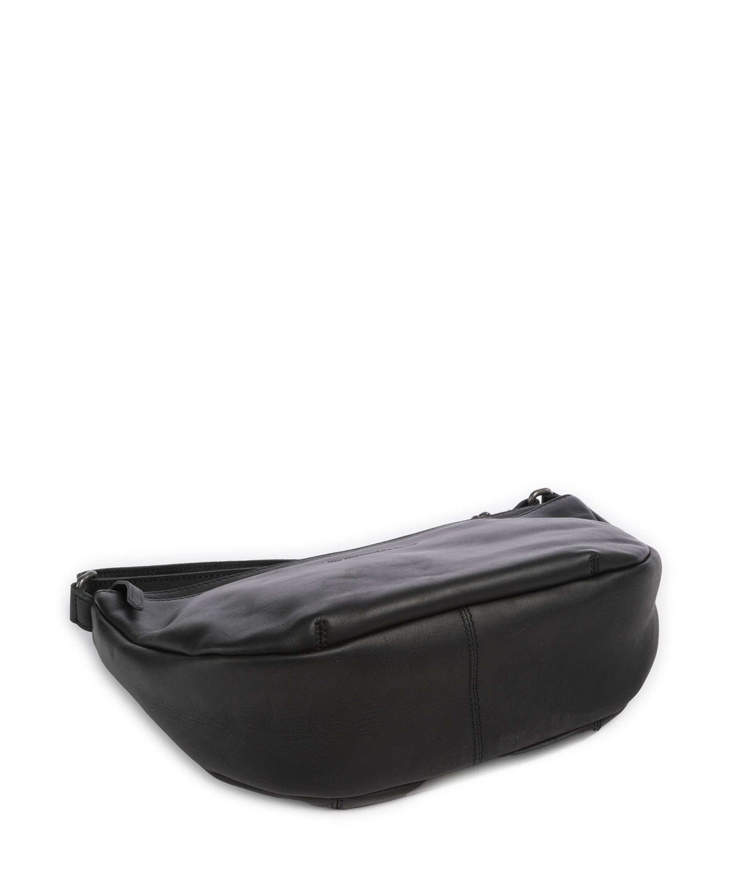 The Chesterfield Brand Wax Pull Up Cow Piemonte Crossbody bag black