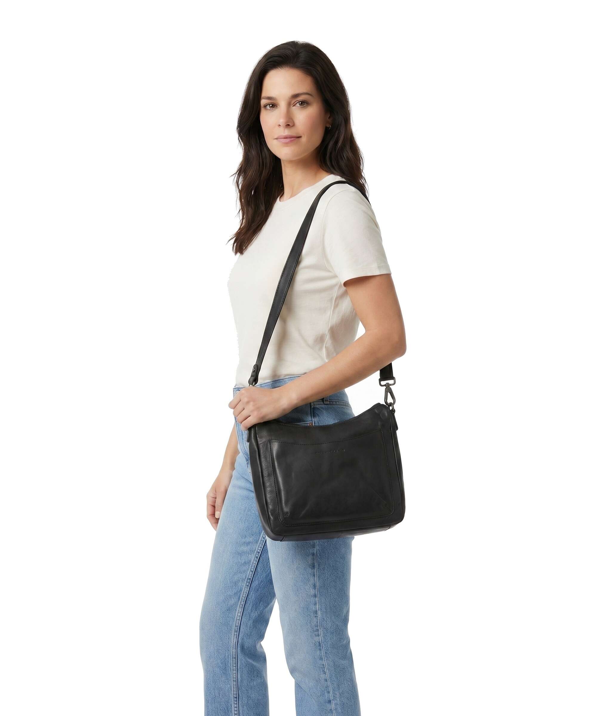 The Chesterfield Brand Wax Pull Up Cow Tivra Shoulder bag black