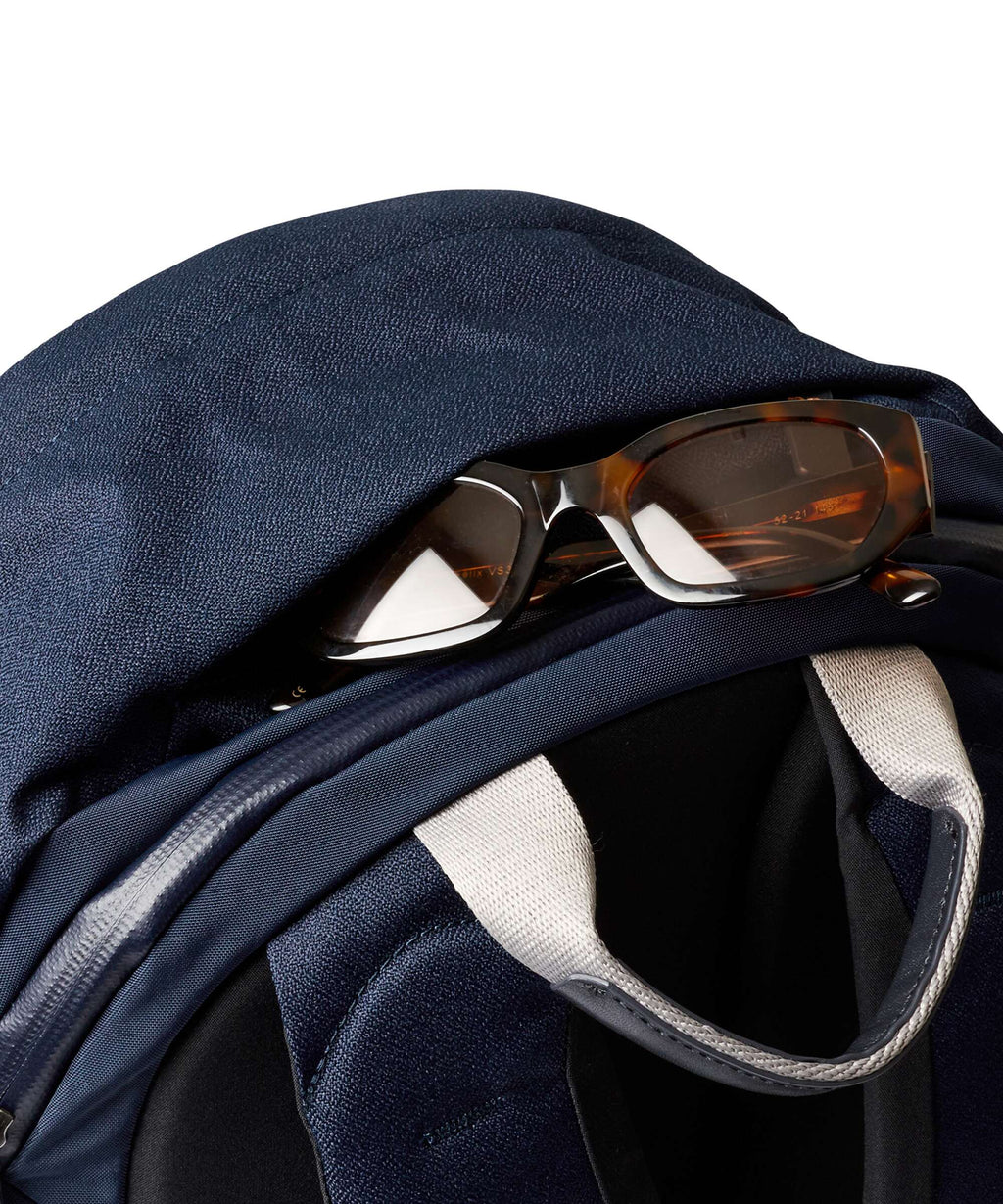 Bellroy Classic 24 Plus Backpack navy