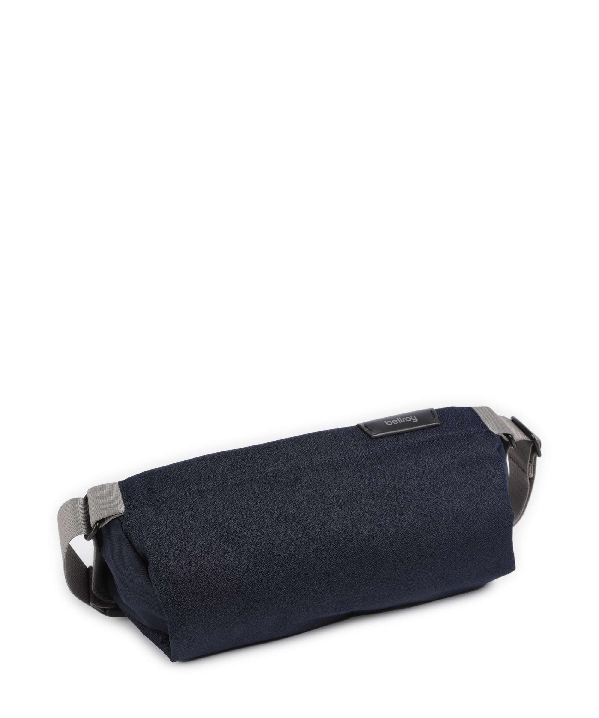 Bellroy City 4 Mini Sling bag navy