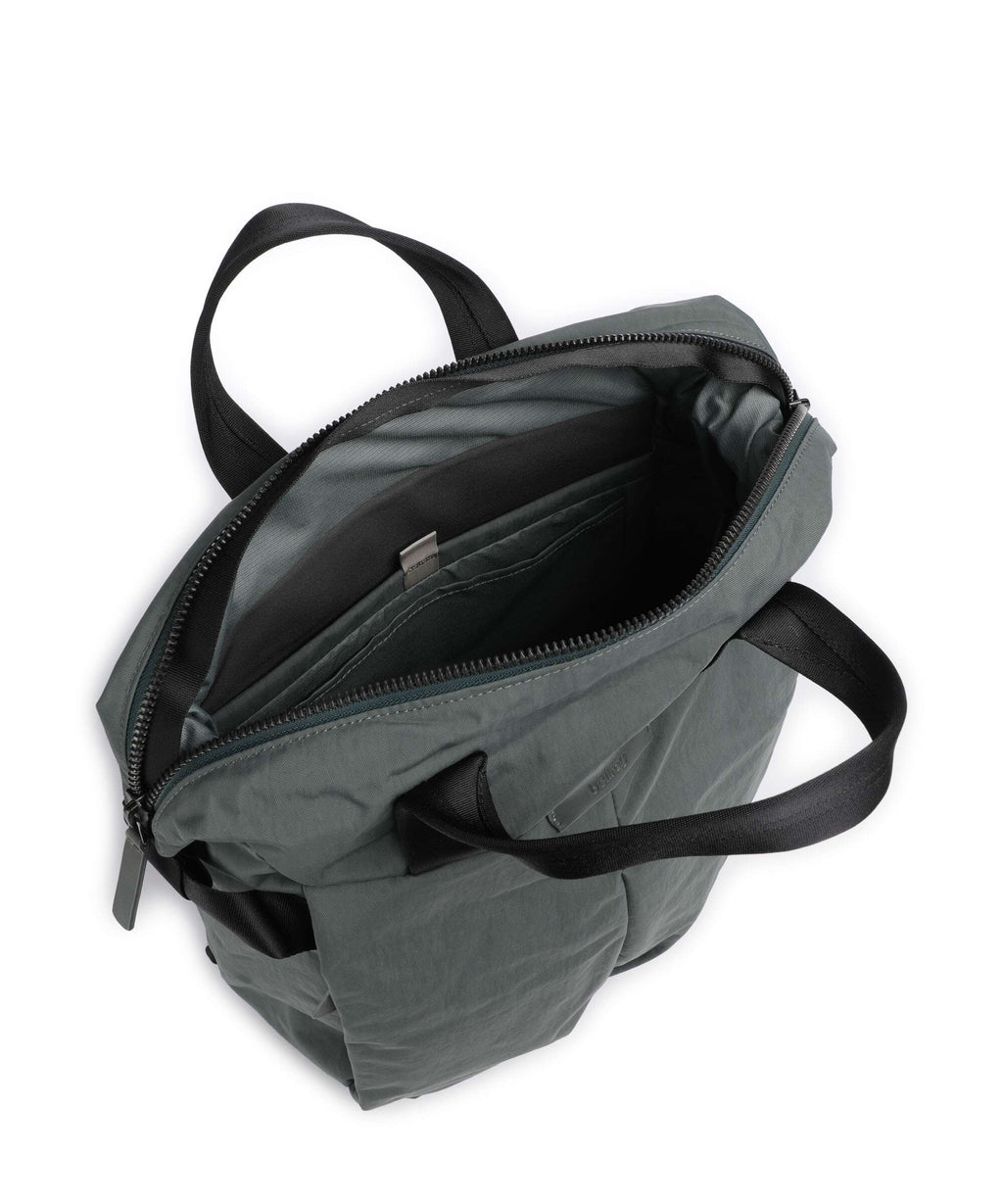 Bellroy Tokyo 20 Backpack bag everglade