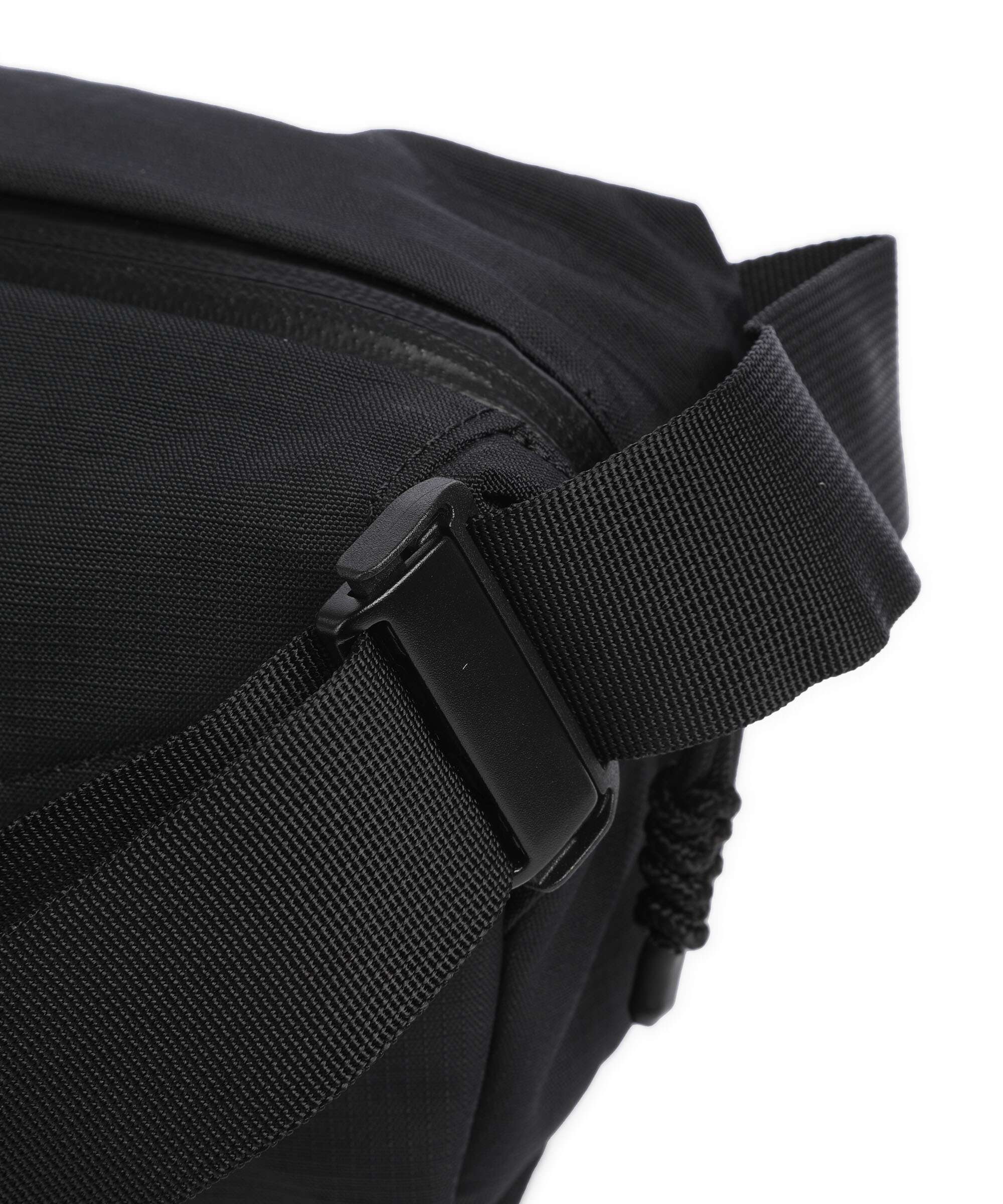 Bellroy Venture 6 Sling bag black