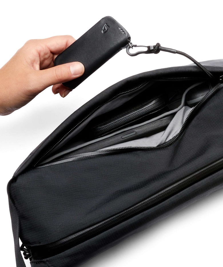 Bellroy Venture 9 Sling bag black