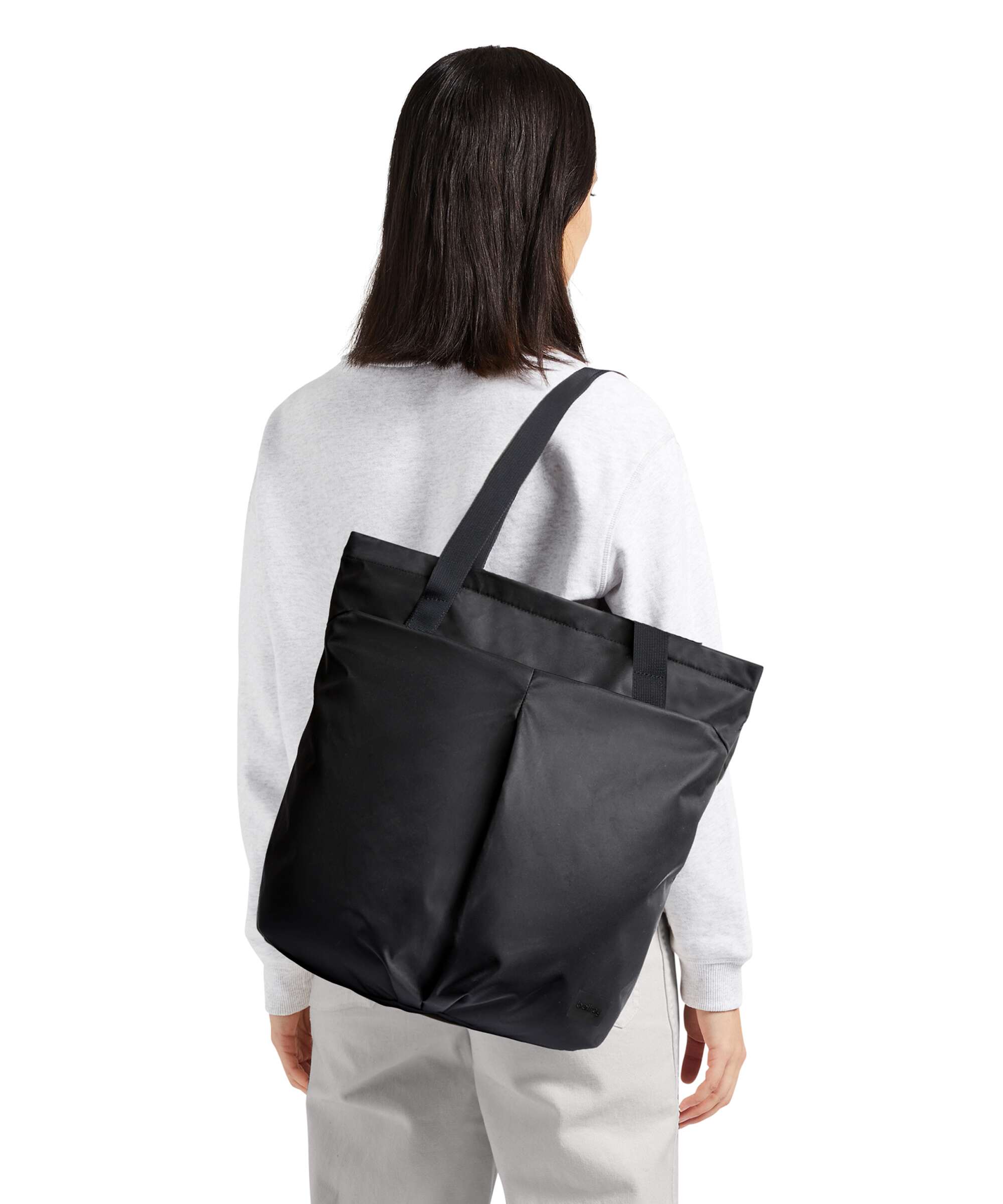 Bellroy Laneway 18 Backpack bag ink