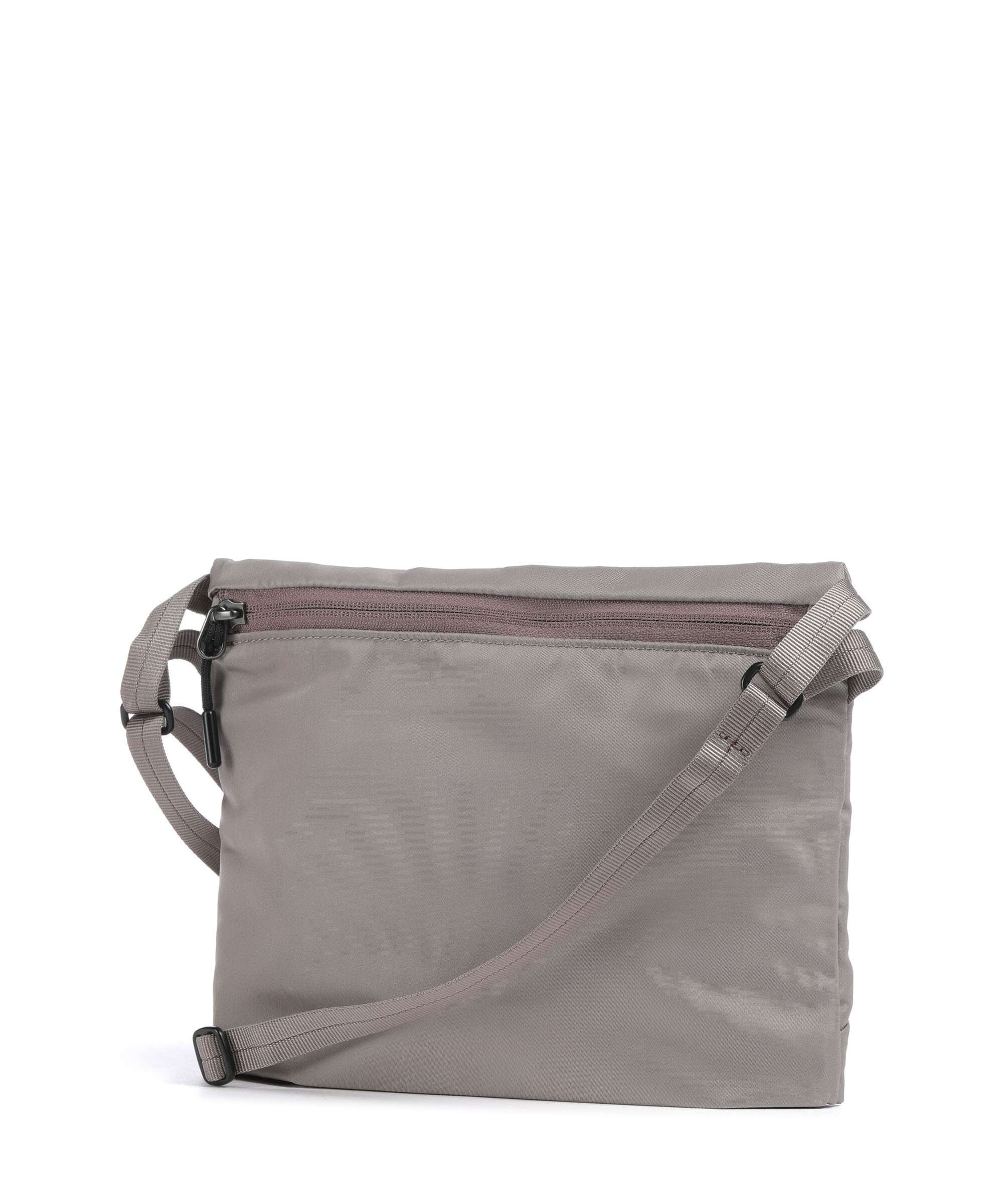Bellroy Laneway 03. Mai Crossbody bag fawn