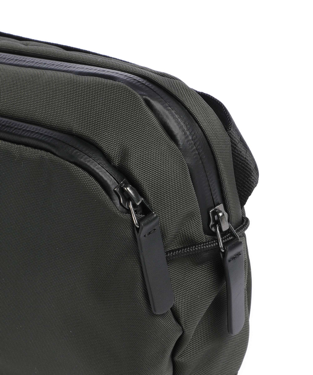 Bellroy Transit 5 Sling bag olive