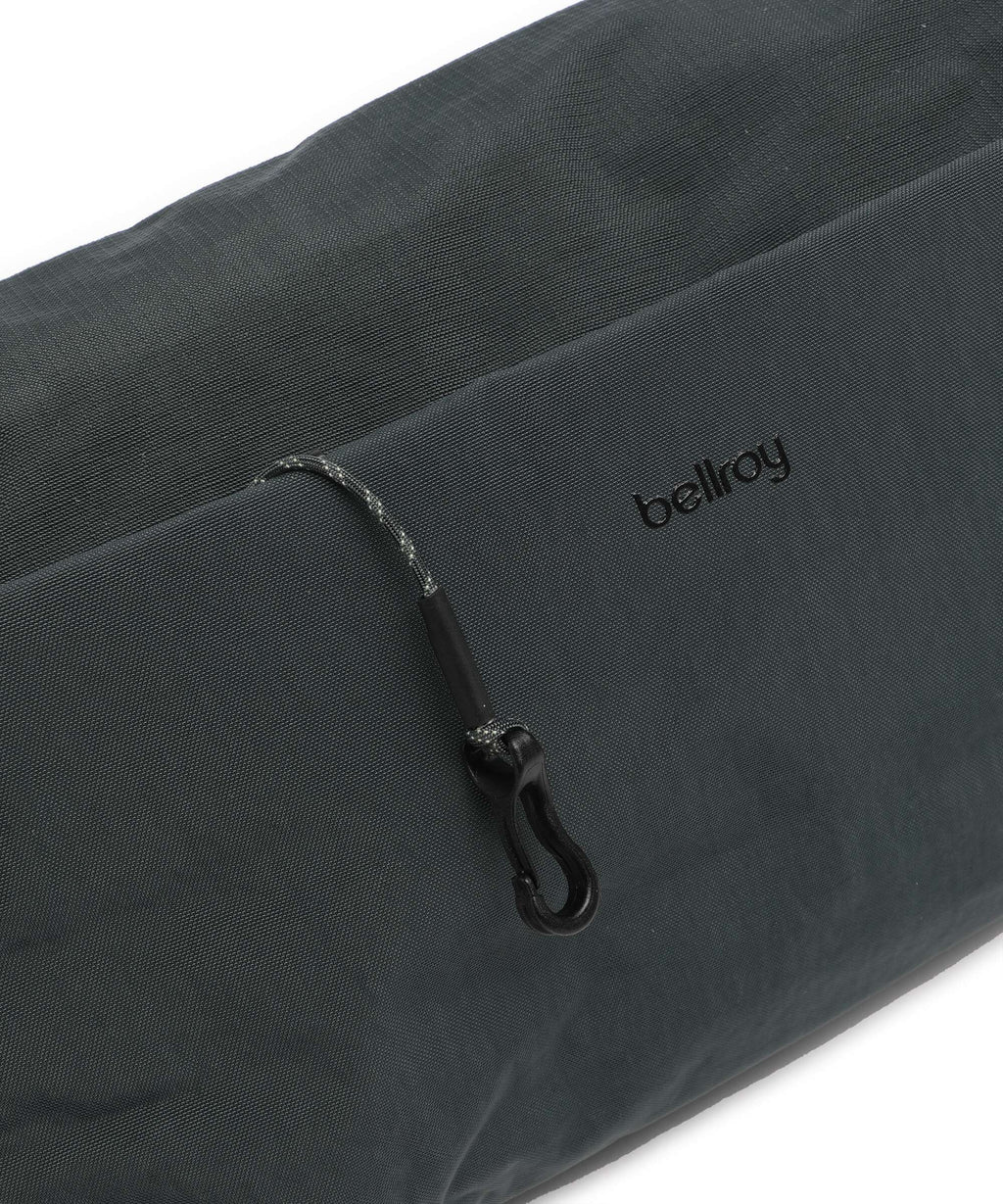 Bellroy Venture 9 Sling bag deep ocean